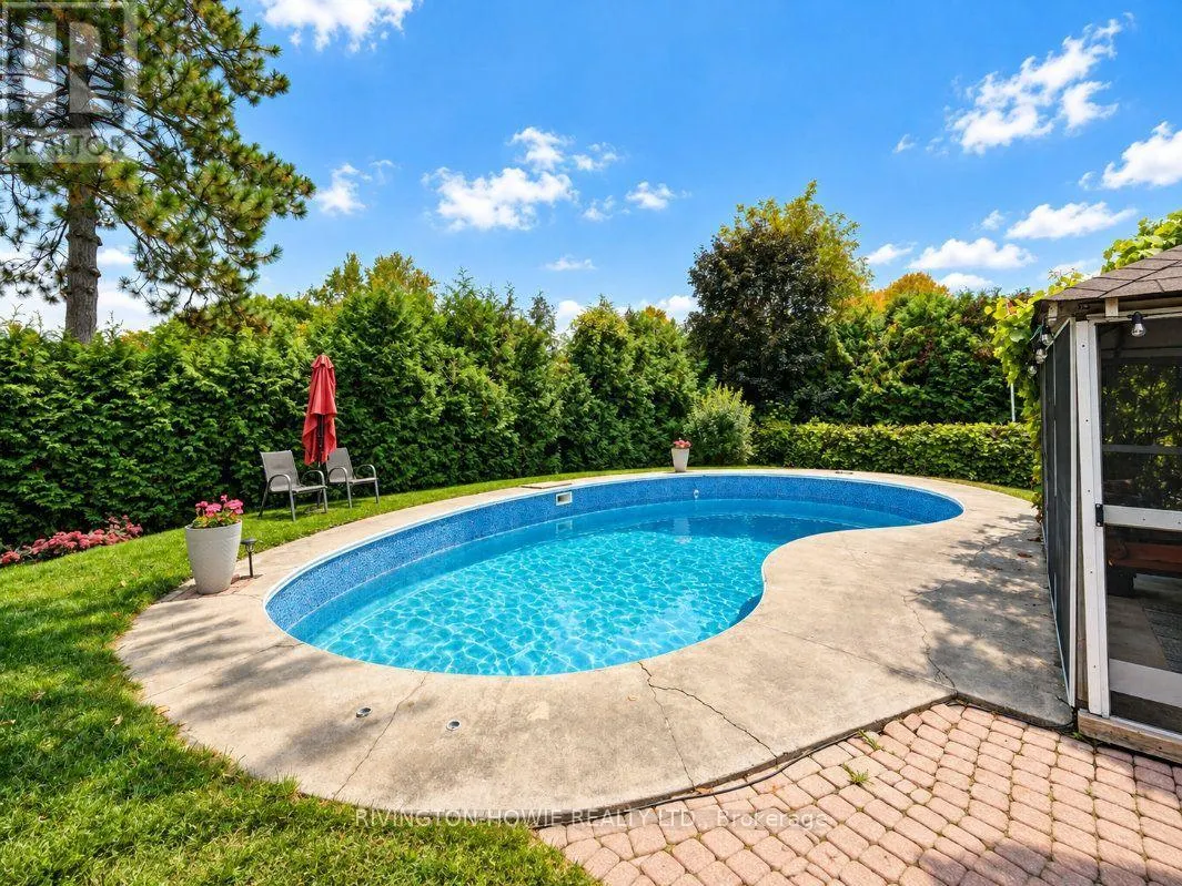 125 SNELGROVE DRIVE