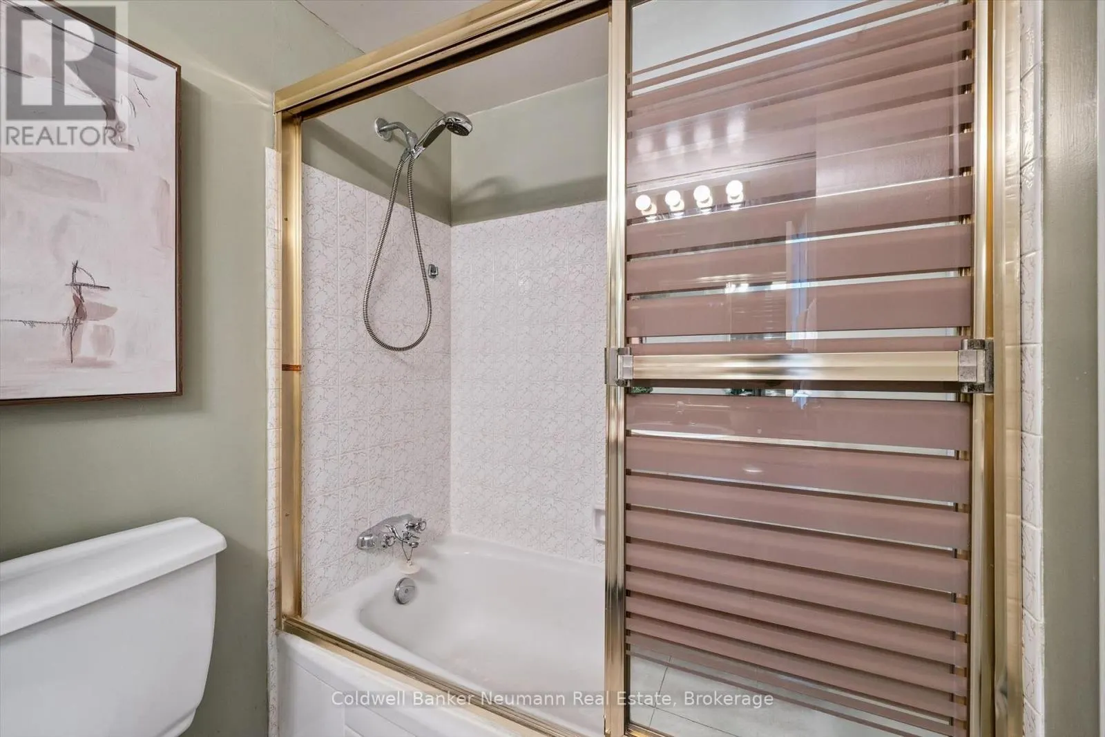 405 - 93 WESTWOOD ROAD #405