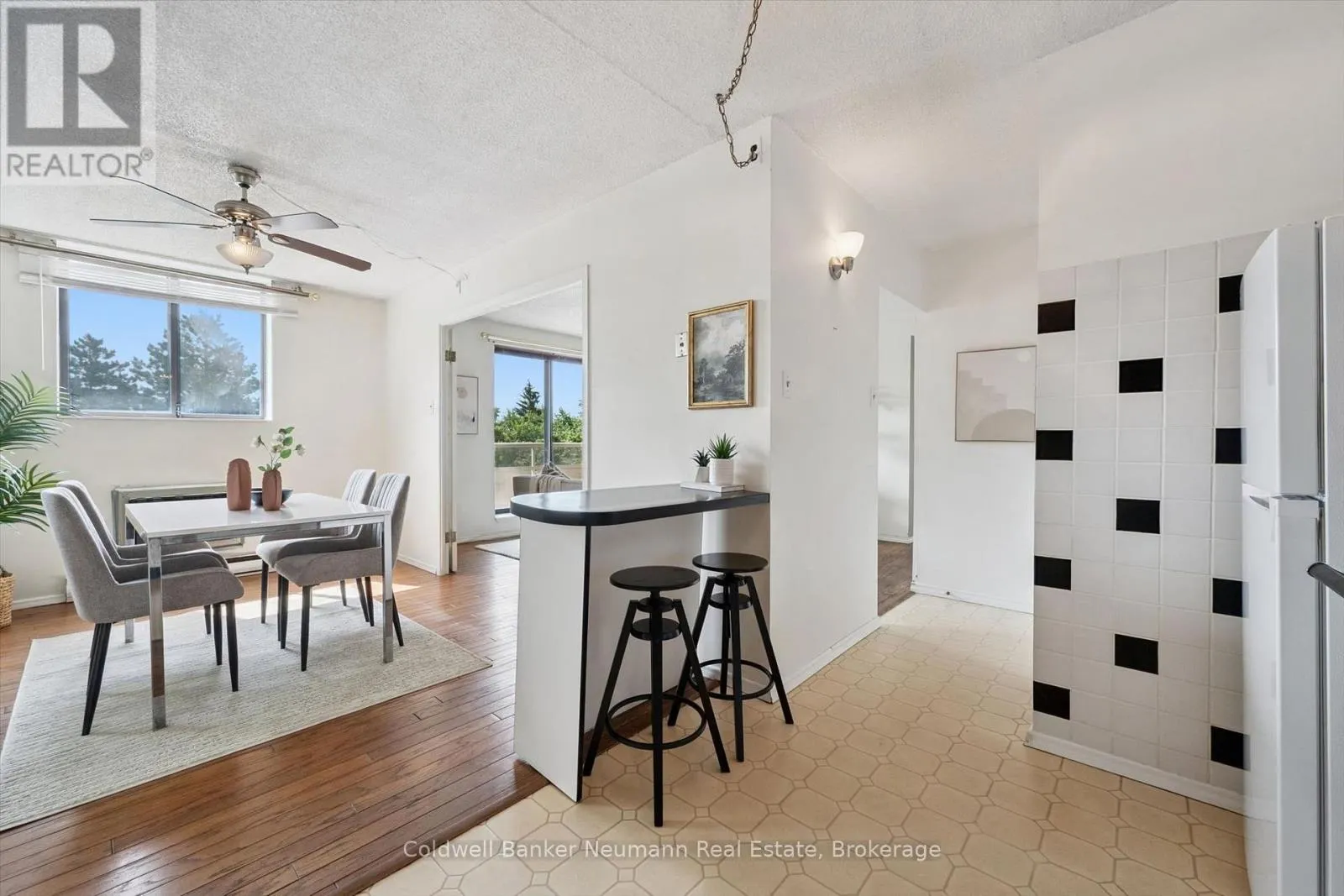 405 - 93 WESTWOOD ROAD #405