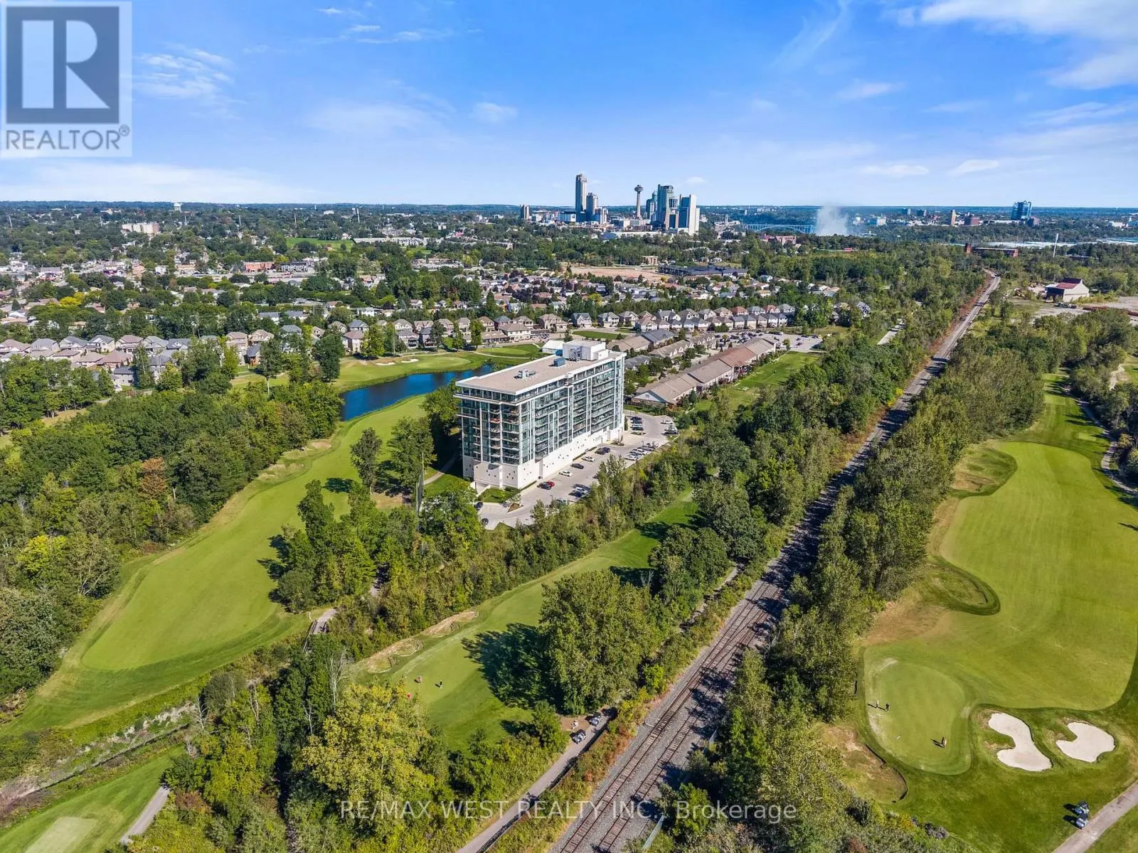 312 - 7711 GREEN VISTA GATE