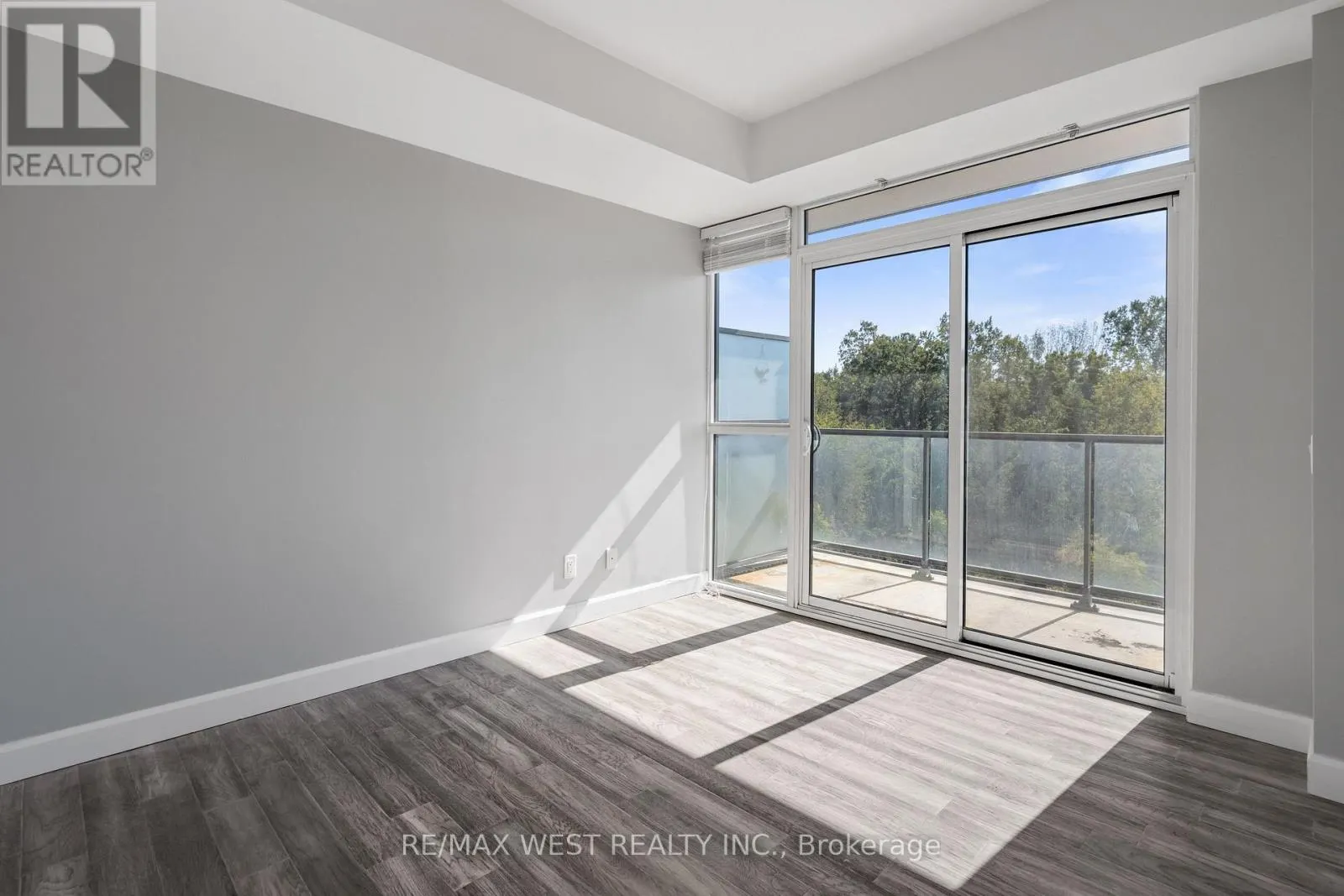 312 - 7711 GREEN VISTA GATE