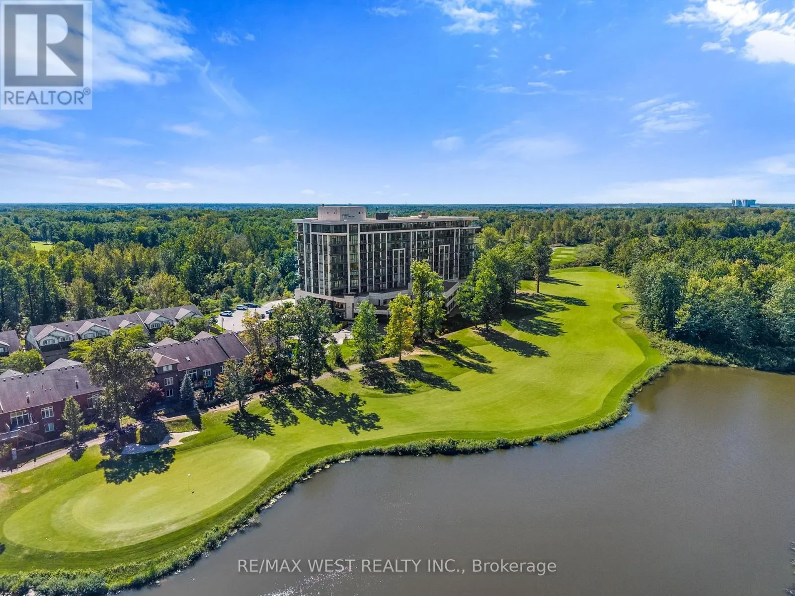 312 - 7711 GREEN VISTA GATE