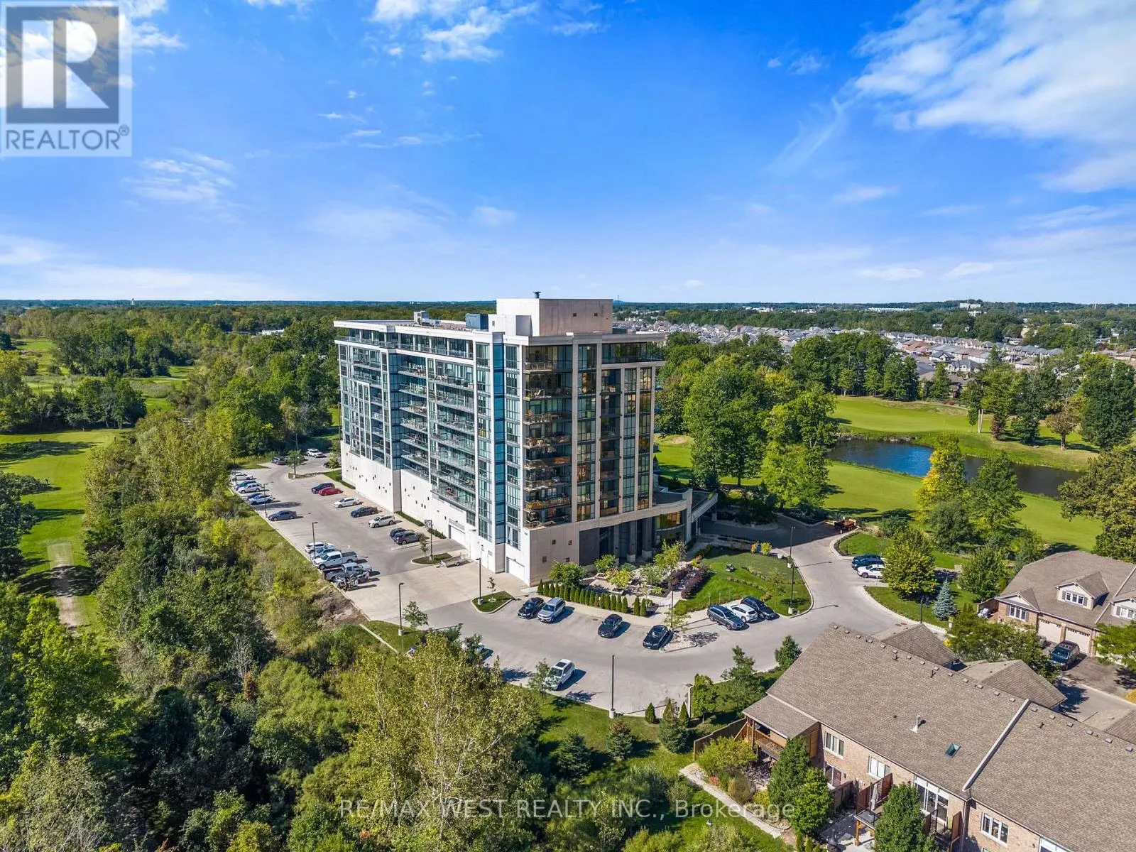 312 - 7711 GREEN VISTA GATE