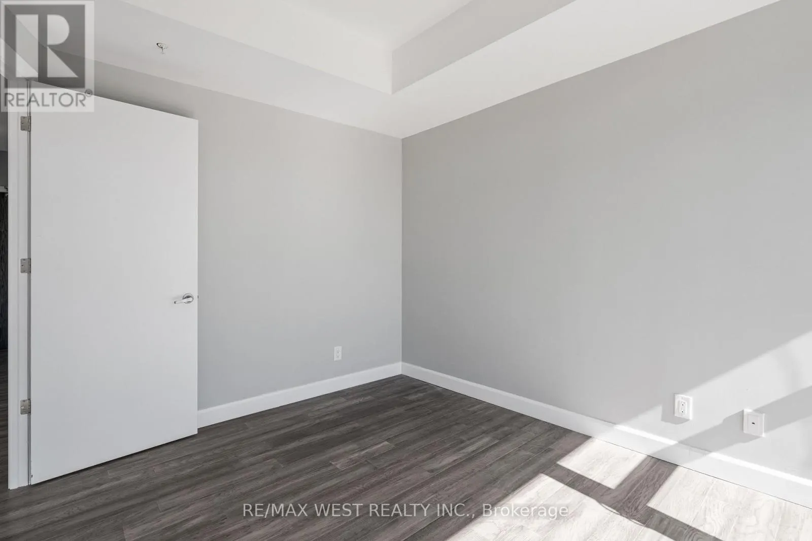 312 - 7711 GREEN VISTA GATE