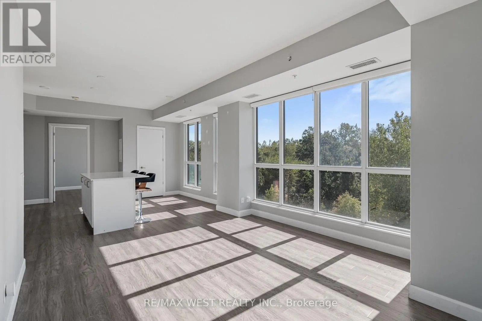 312 - 7711 GREEN VISTA GATE