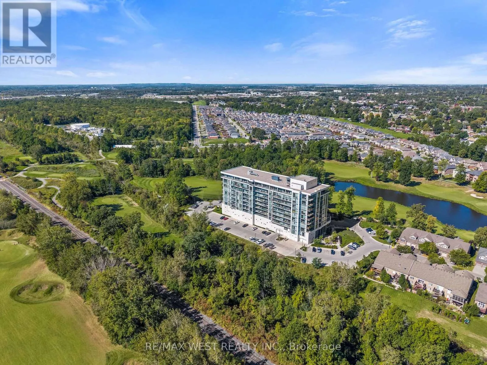 312 - 7711 GREEN VISTA GATE