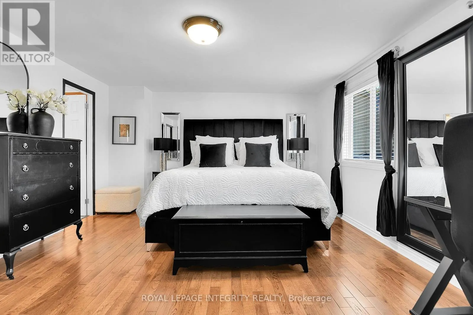 209 SHERWAY DRIVE