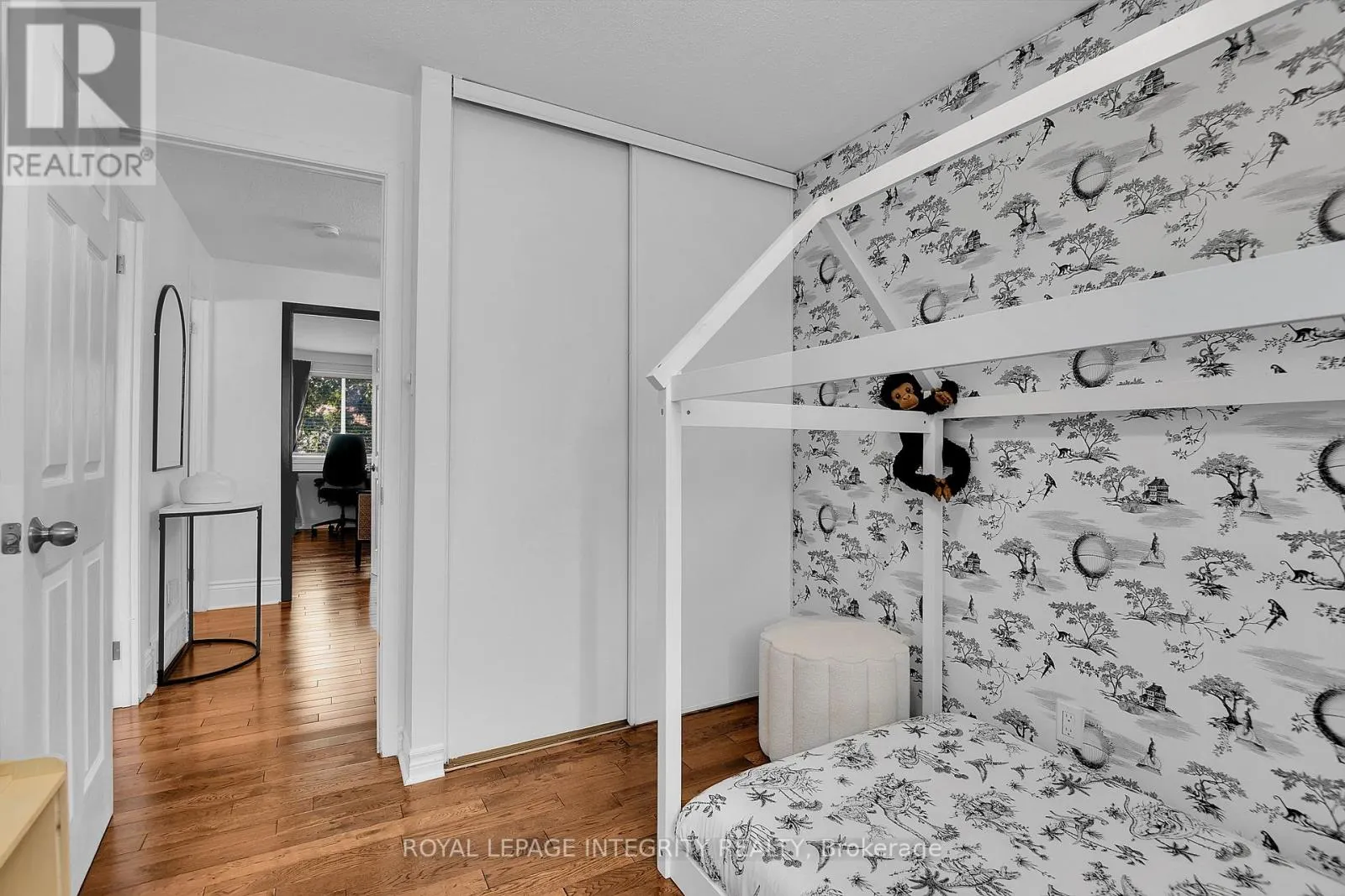 209 SHERWAY DRIVE