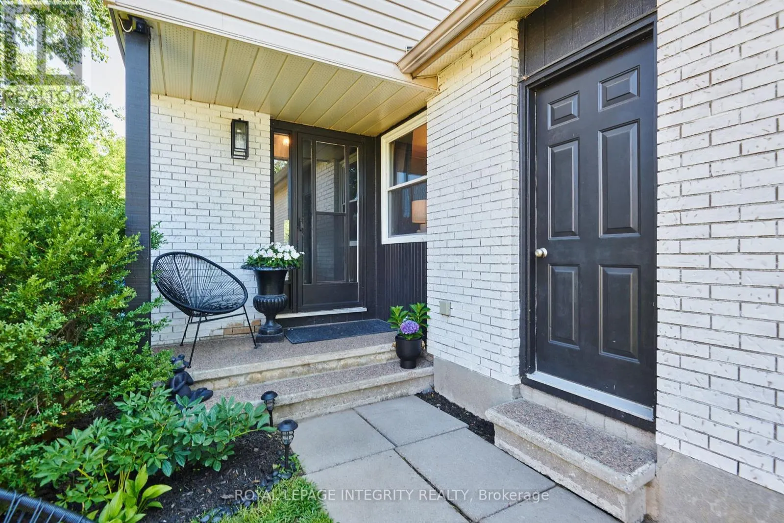 209 SHERWAY DRIVE