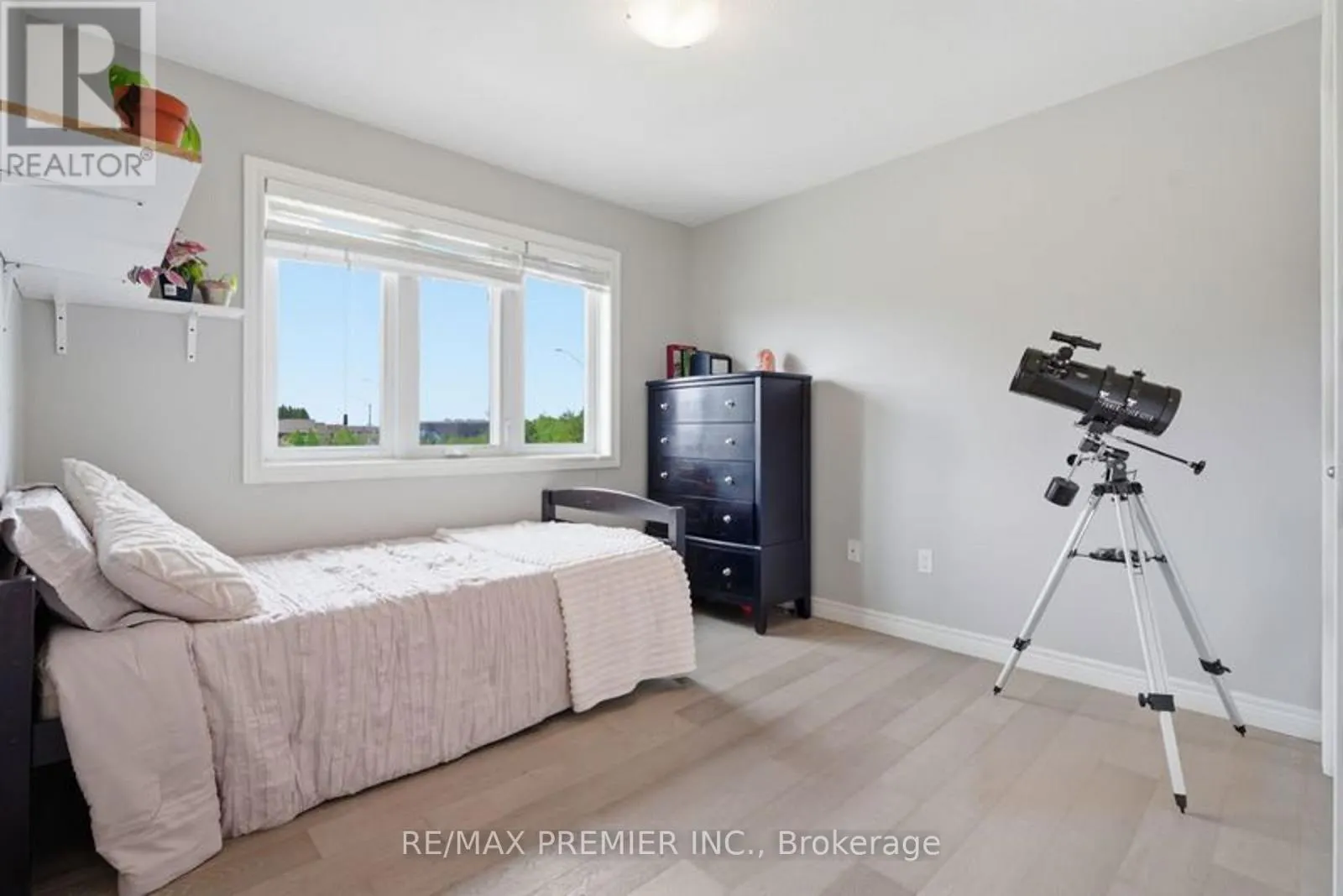 181 DALLAN DRIVE