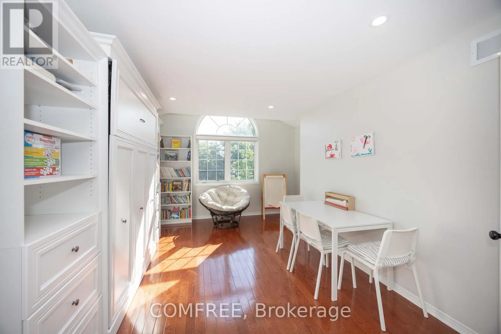 306 WILD IRIS AVENUE