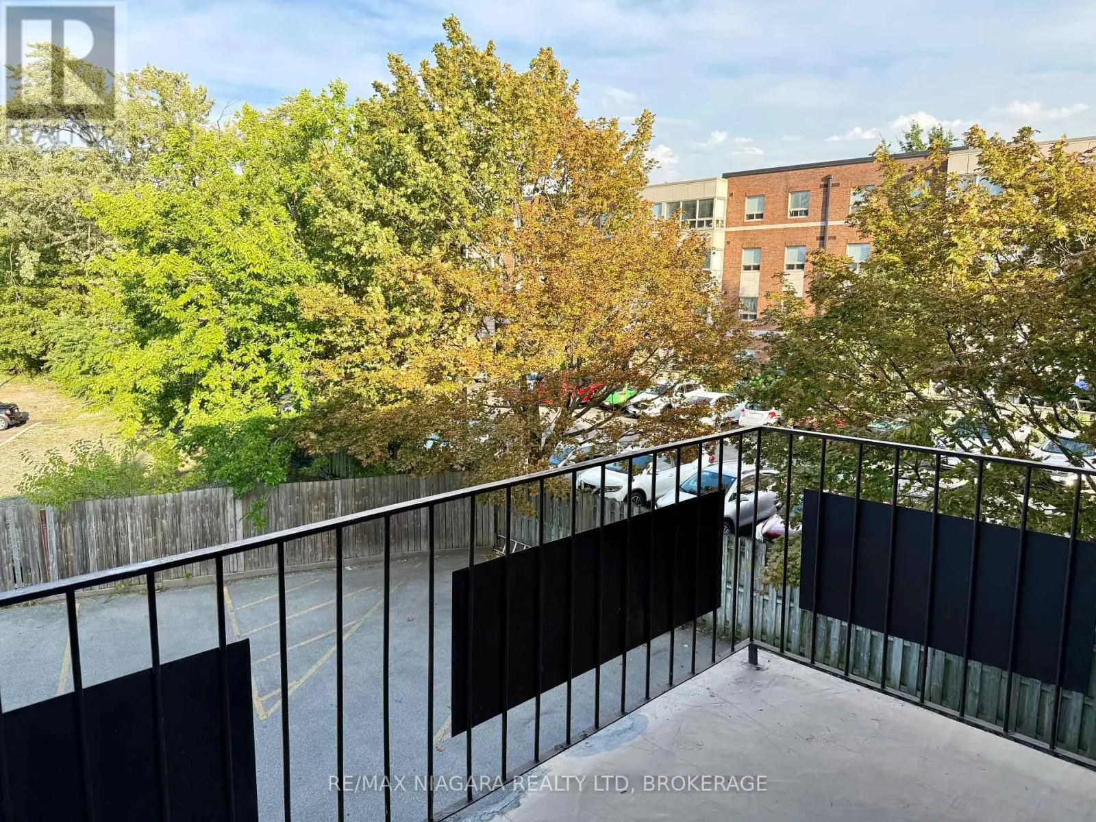 8 - 286 VINE STREET #8