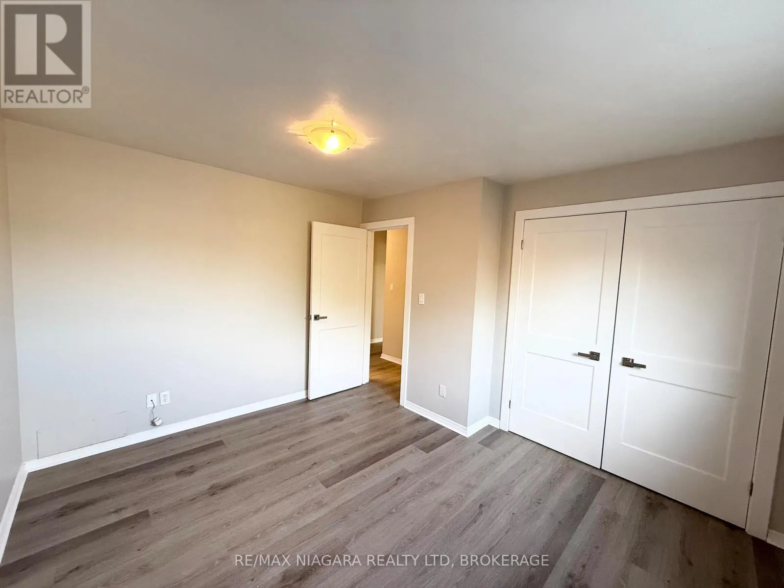 8 - 286 VINE STREET #8