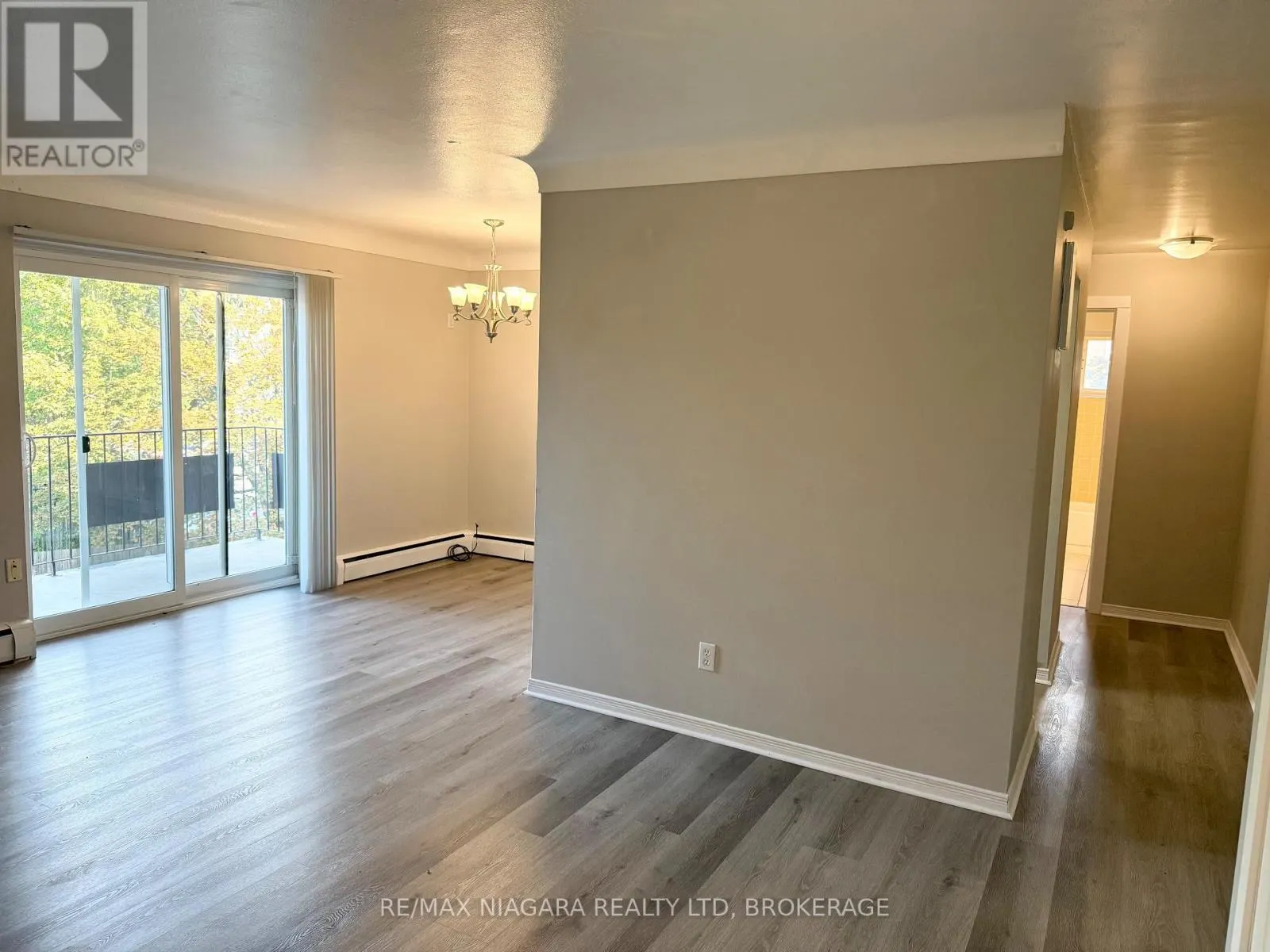 8 - 286 VINE STREET #8