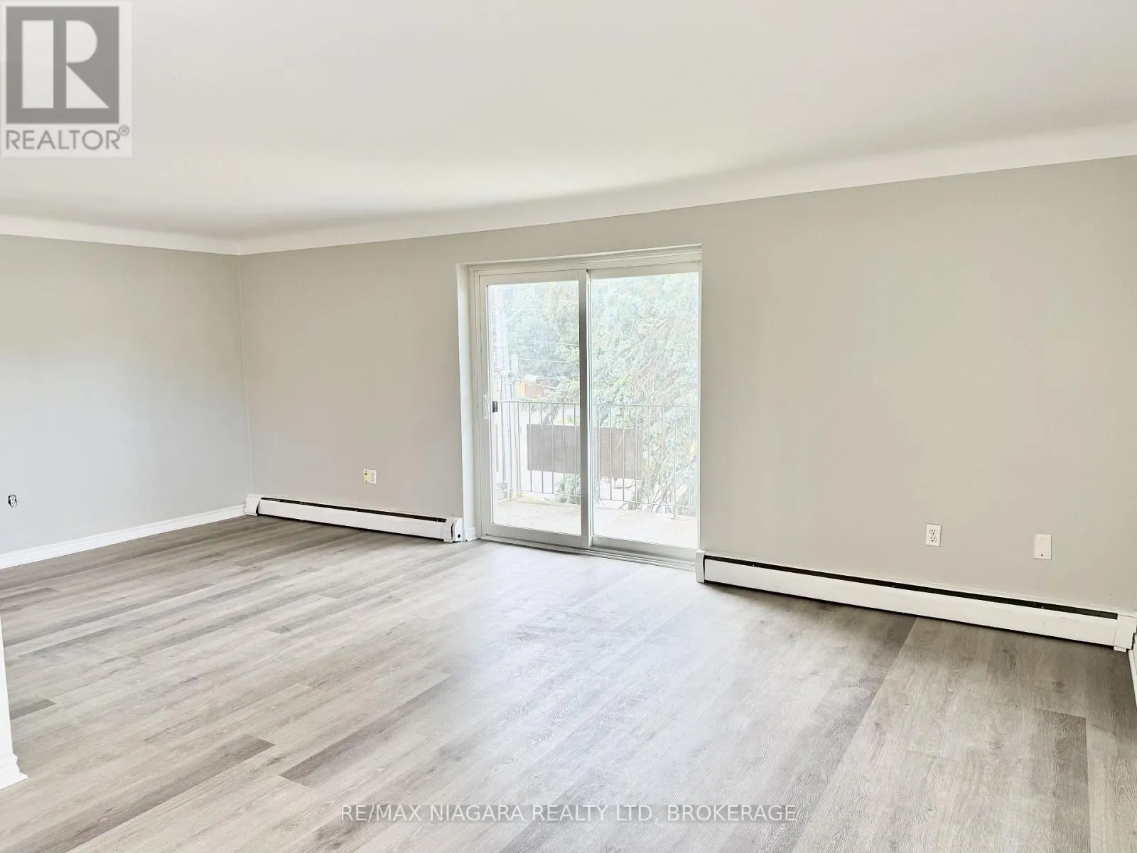 4 - 286 VINE STREET #4