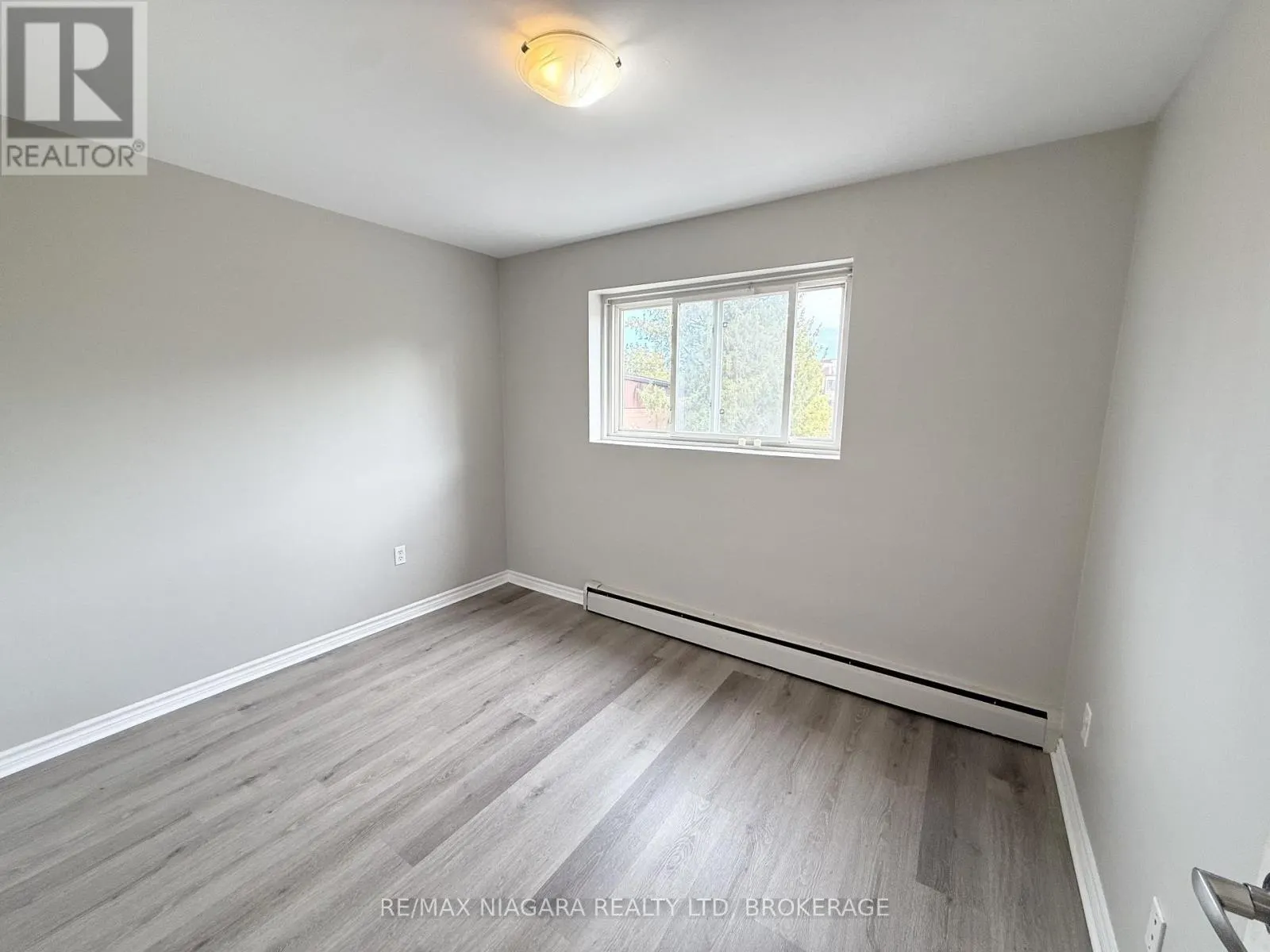4 - 286 VINE STREET #4