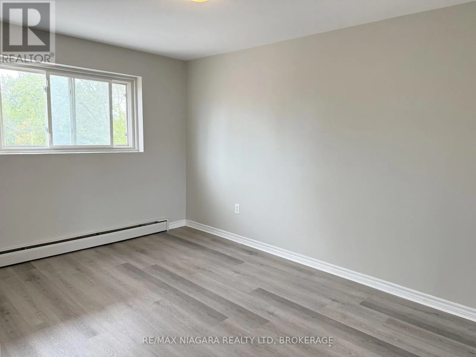 4 - 286 VINE STREET #4