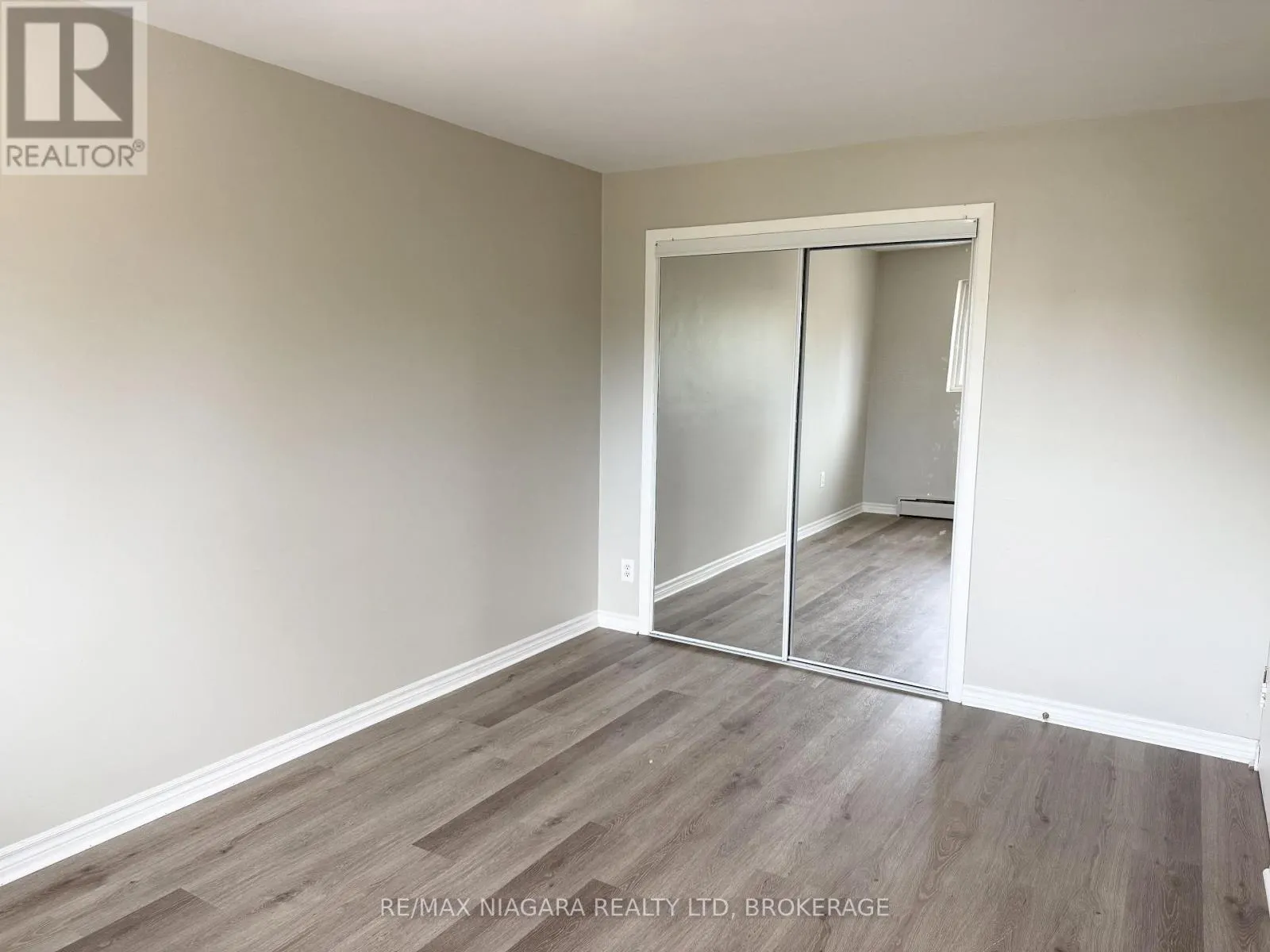 4 - 286 VINE STREET #4