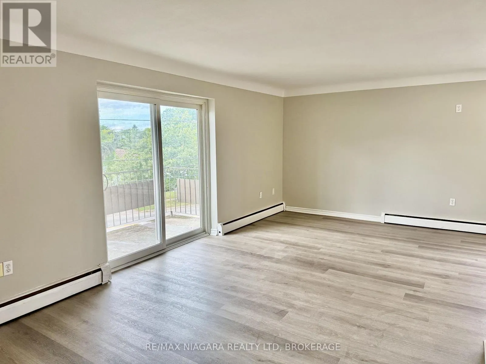 4 - 286 VINE STREET #4