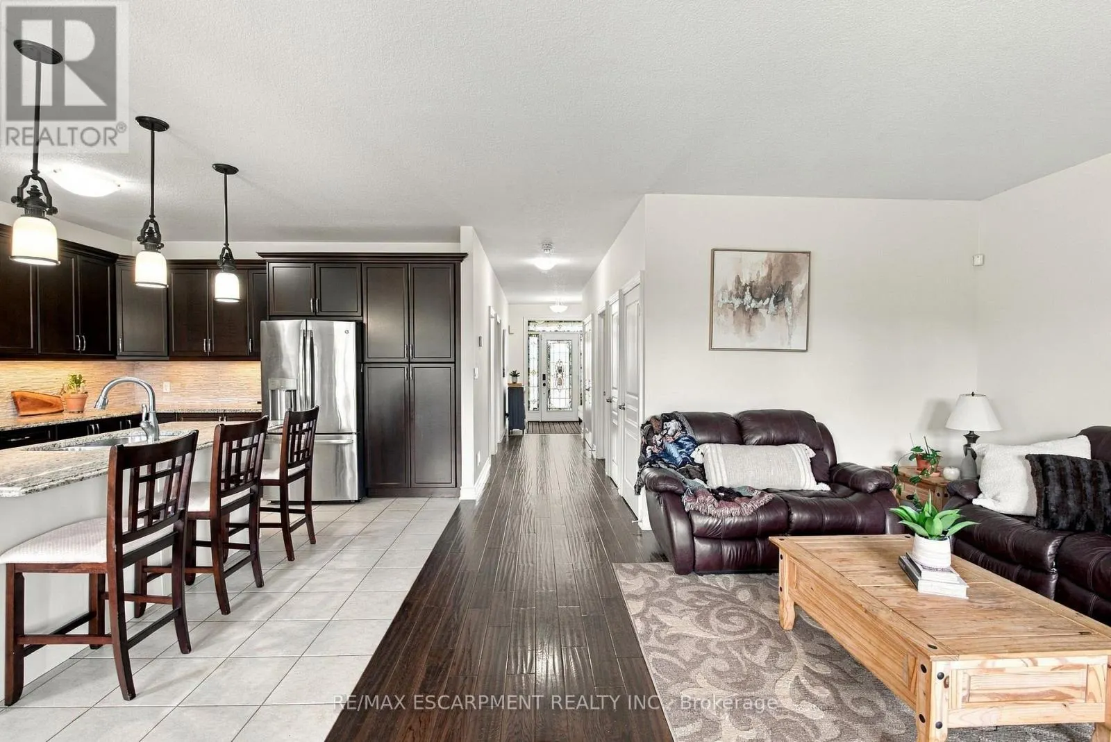19 BROOKSIDE TERRACE