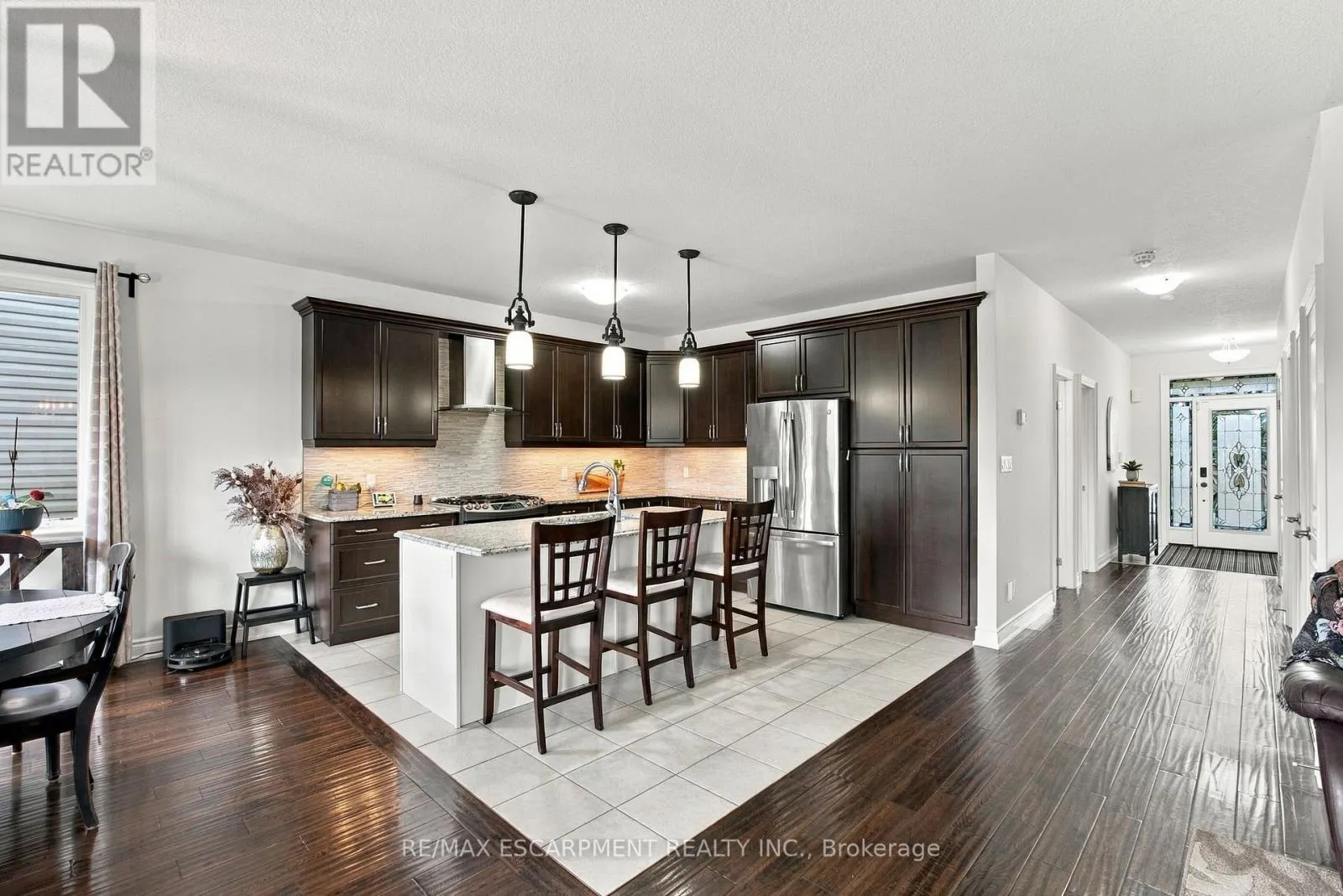 19 BROOKSIDE TERRACE