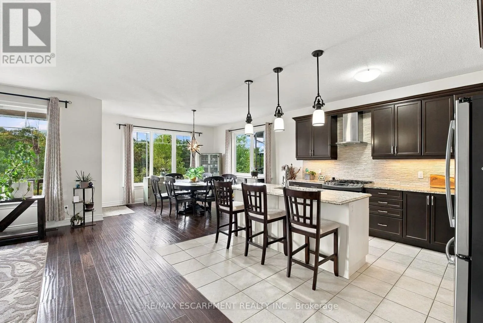19 BROOKSIDE TERRACE