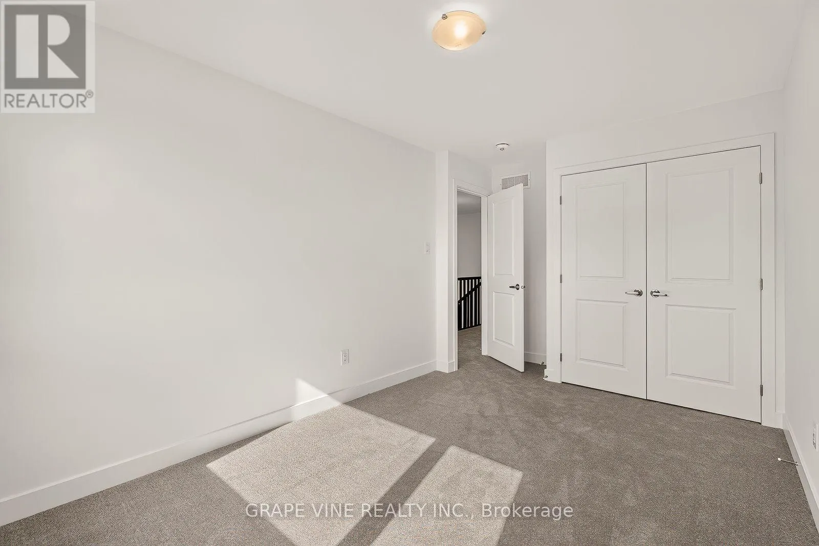 76 SAN FELICE CIRCLE