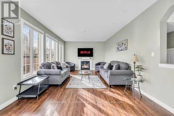 5 SUNSET WAY
