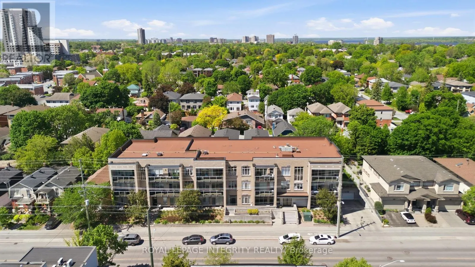 310 - 682 CHURCHILL AVENUE N