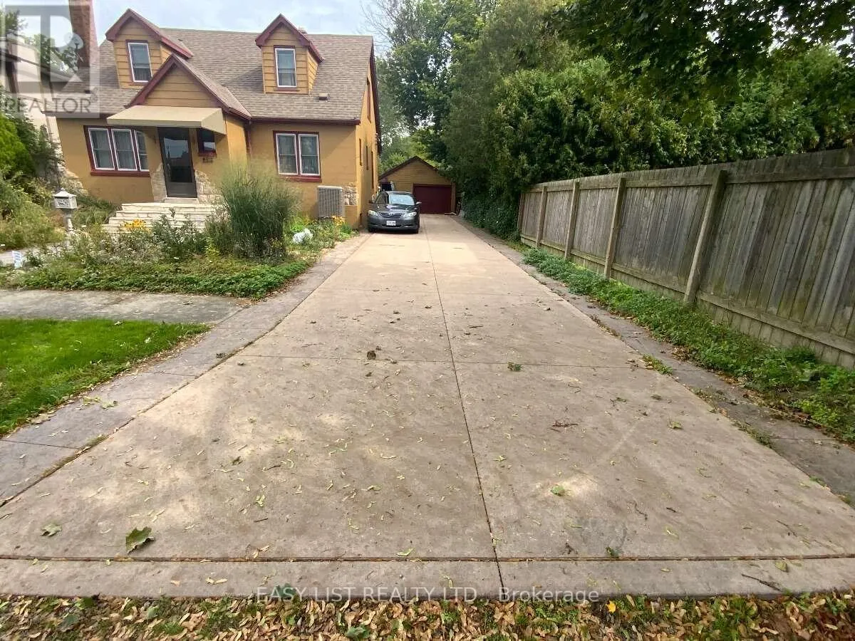 271 JOSEPH STREET