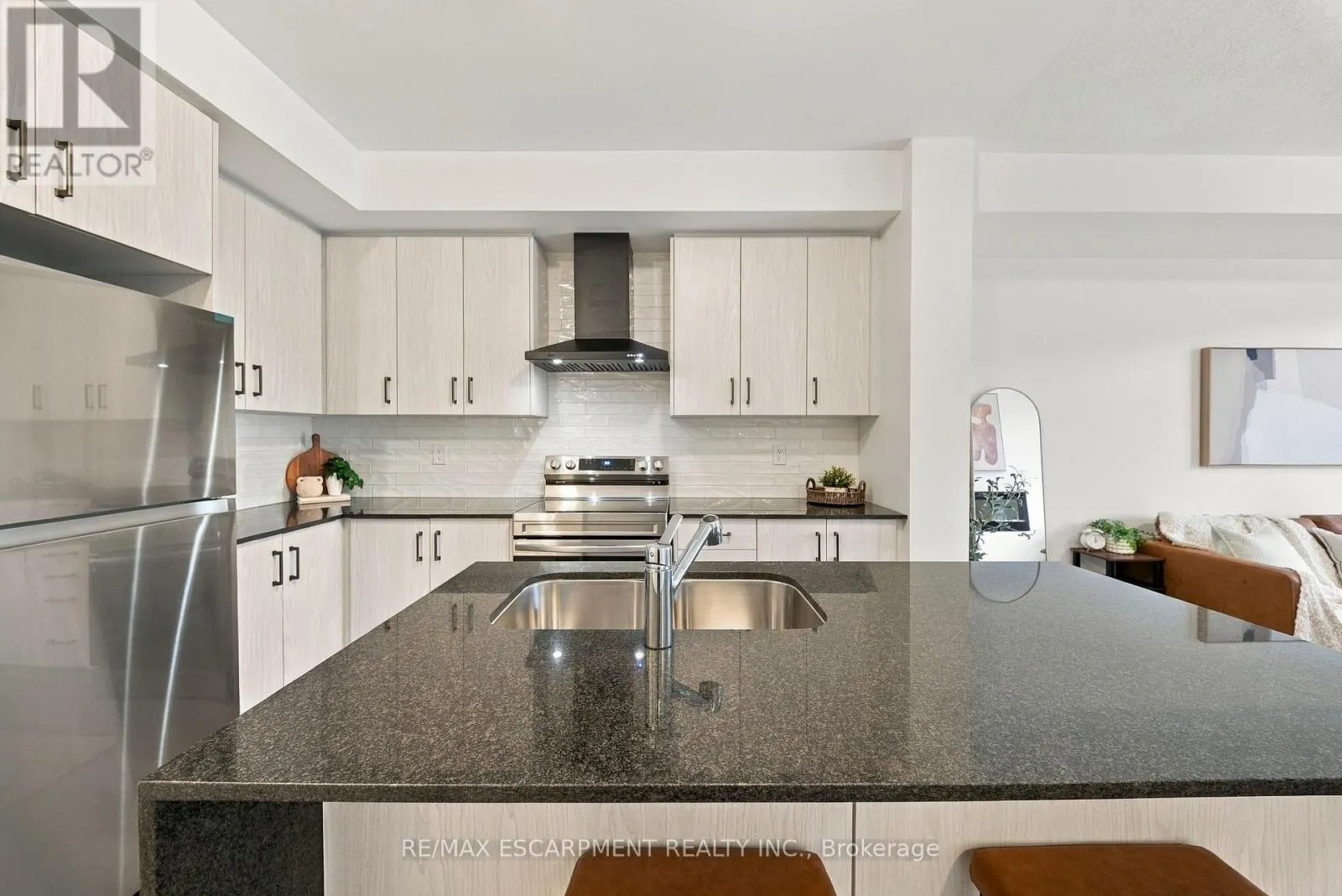 42 BRIXTON ROAD