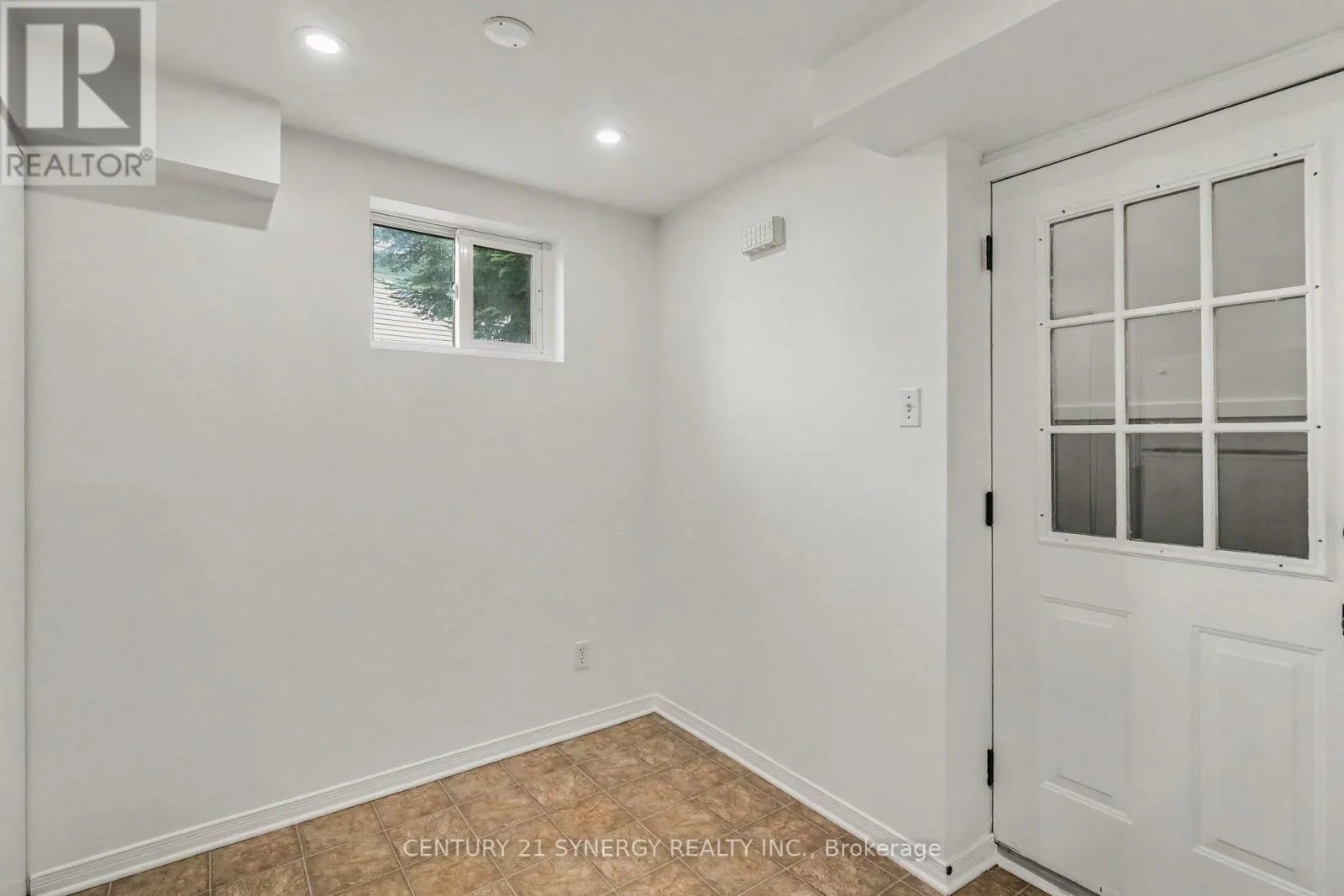 436 YVES STREET