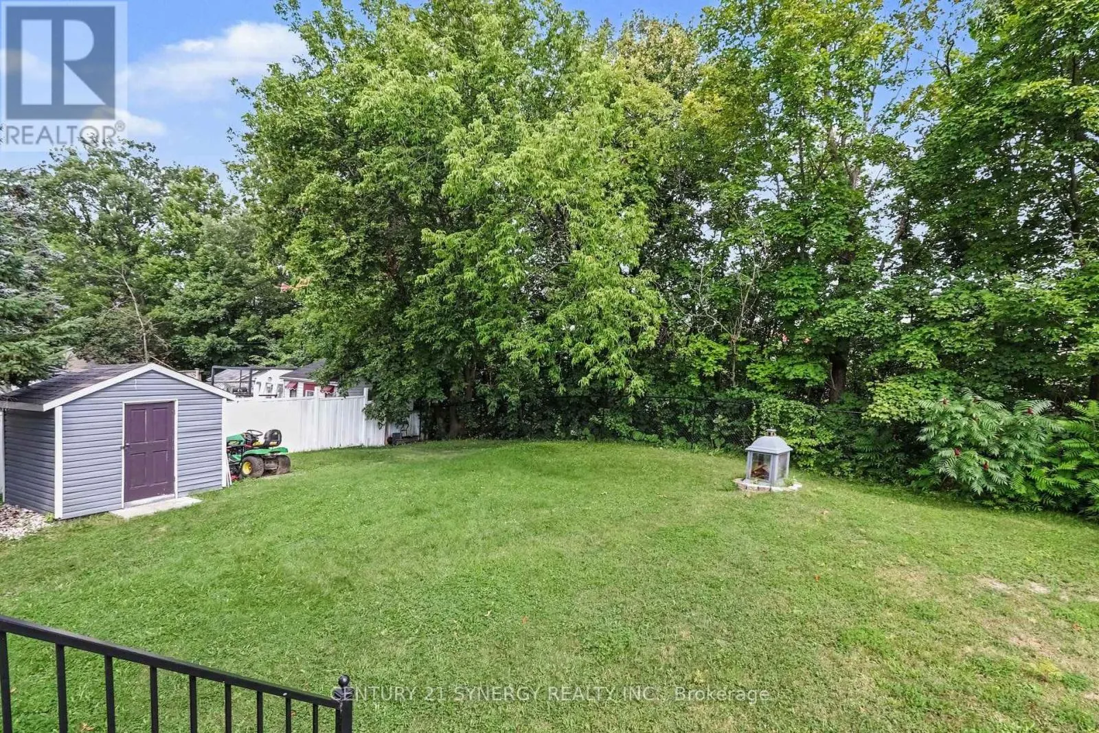 436 YVES STREET