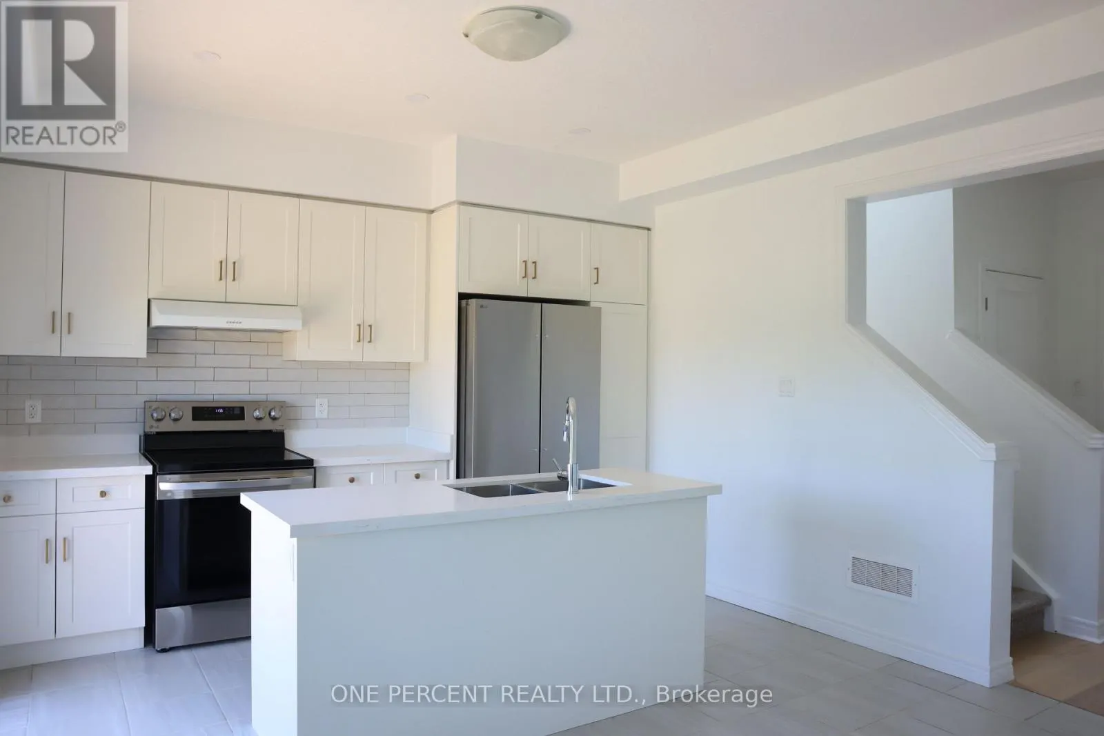 15 SORA LANE