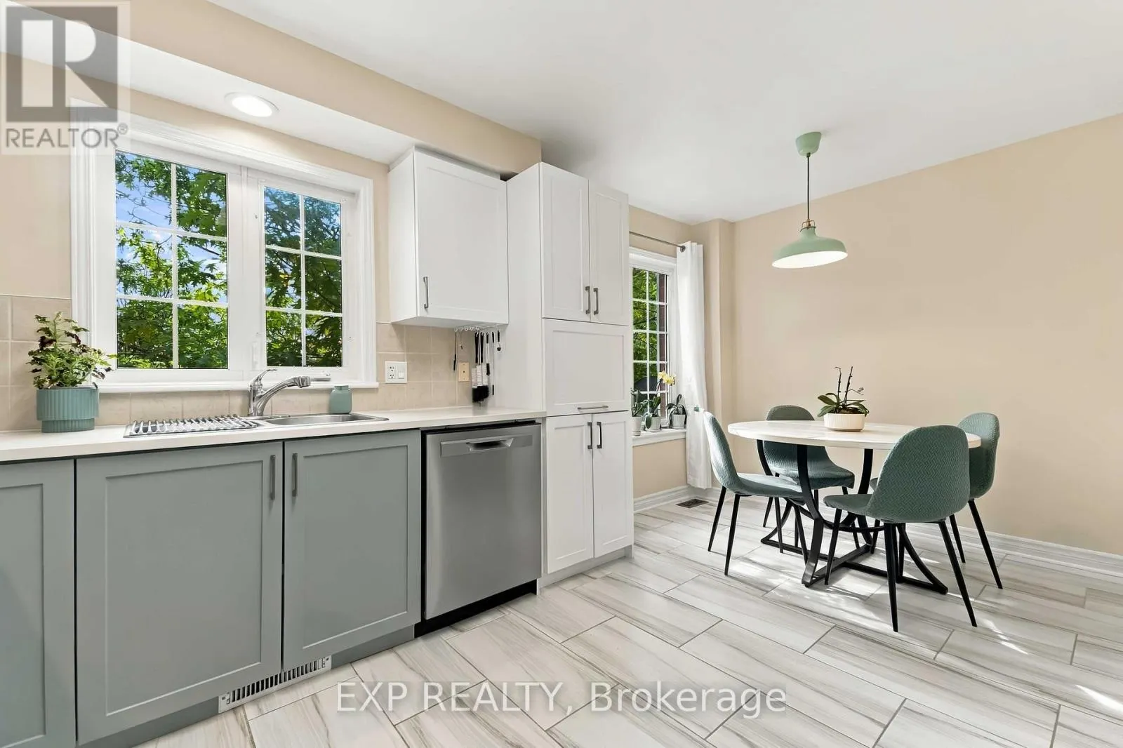223 - 90 EDENVALE DRIVE