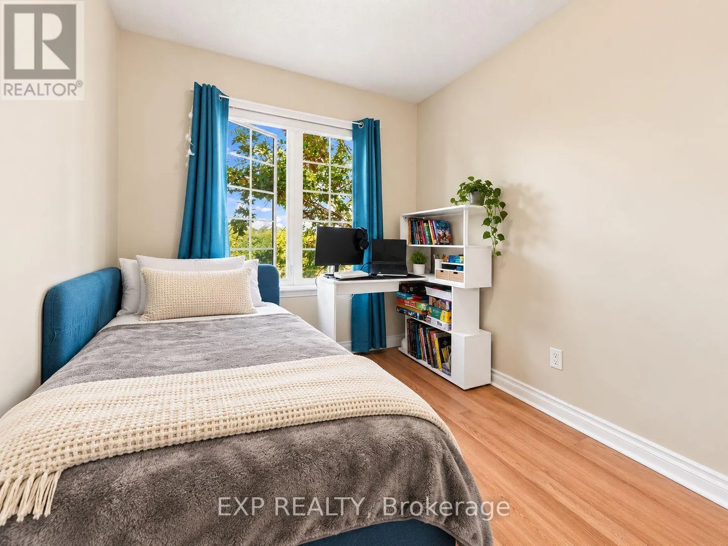 223 - 90 EDENVALE DRIVE