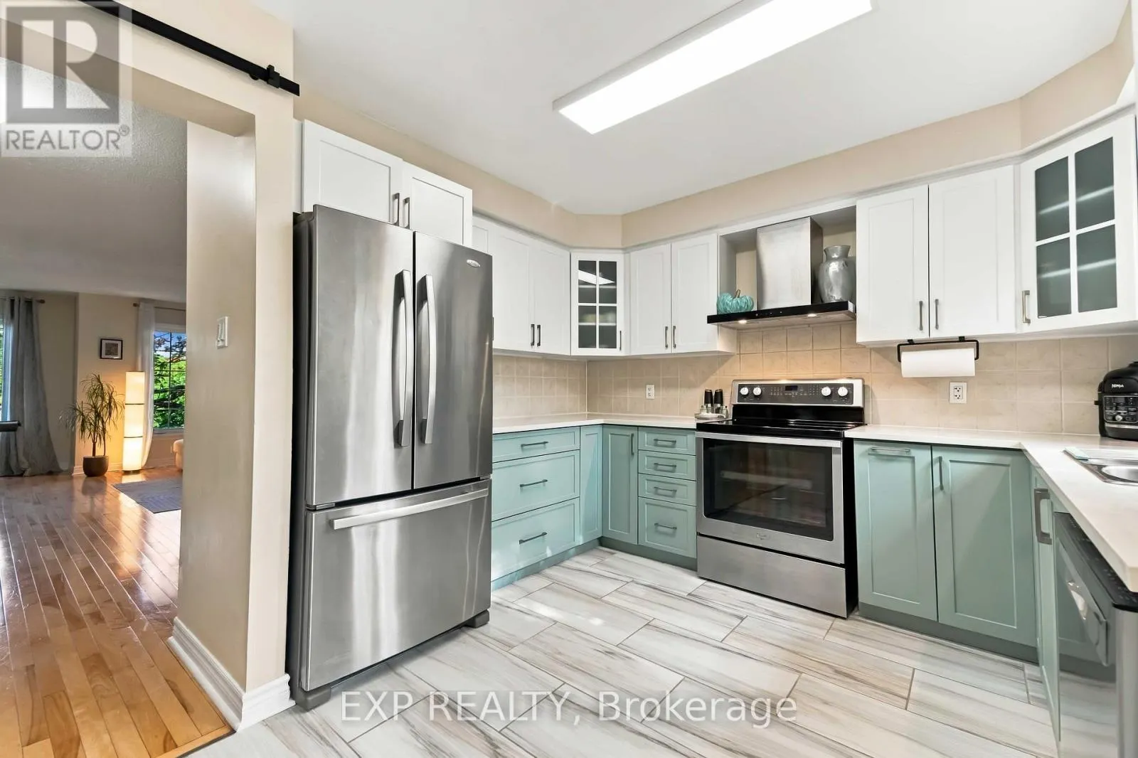 223 - 90 EDENVALE DRIVE