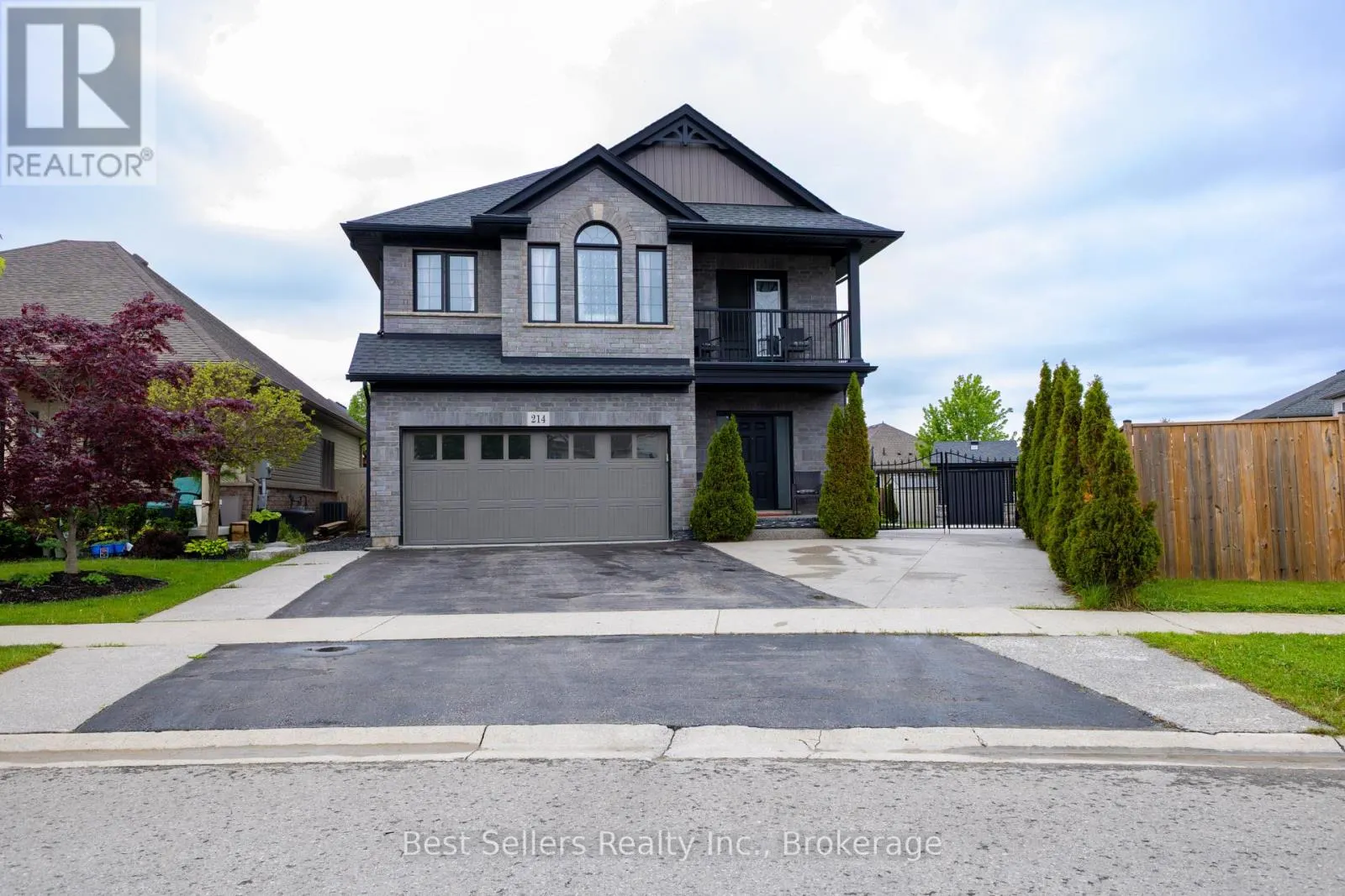 214 CARDINAL CRESCENT