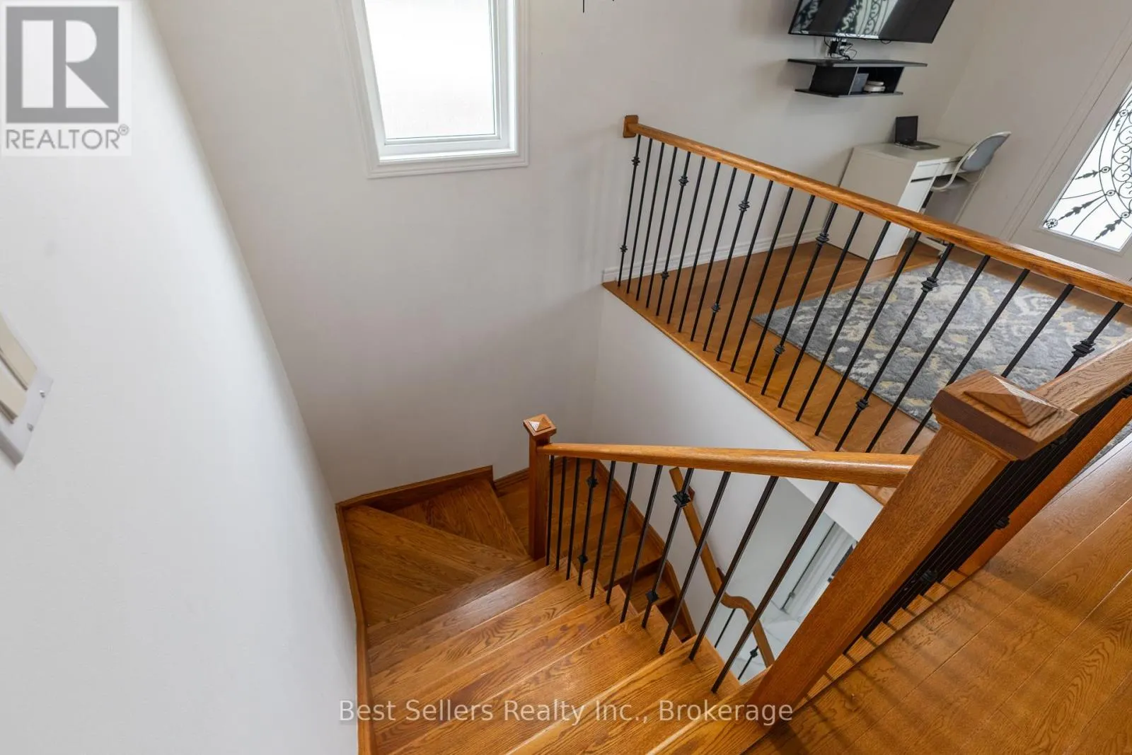 214 CARDINAL CRESCENT