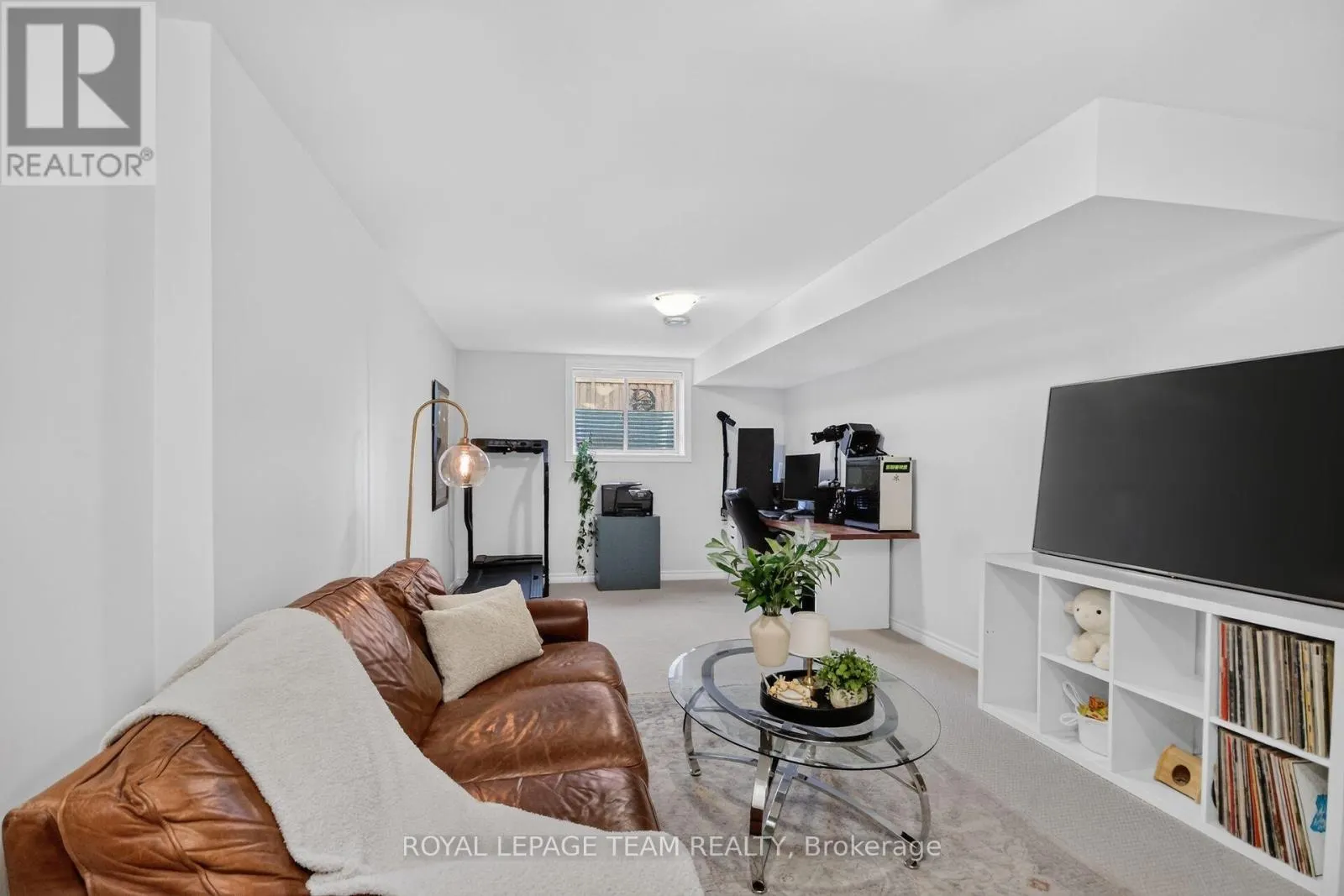 102 PATCHELL PLACE