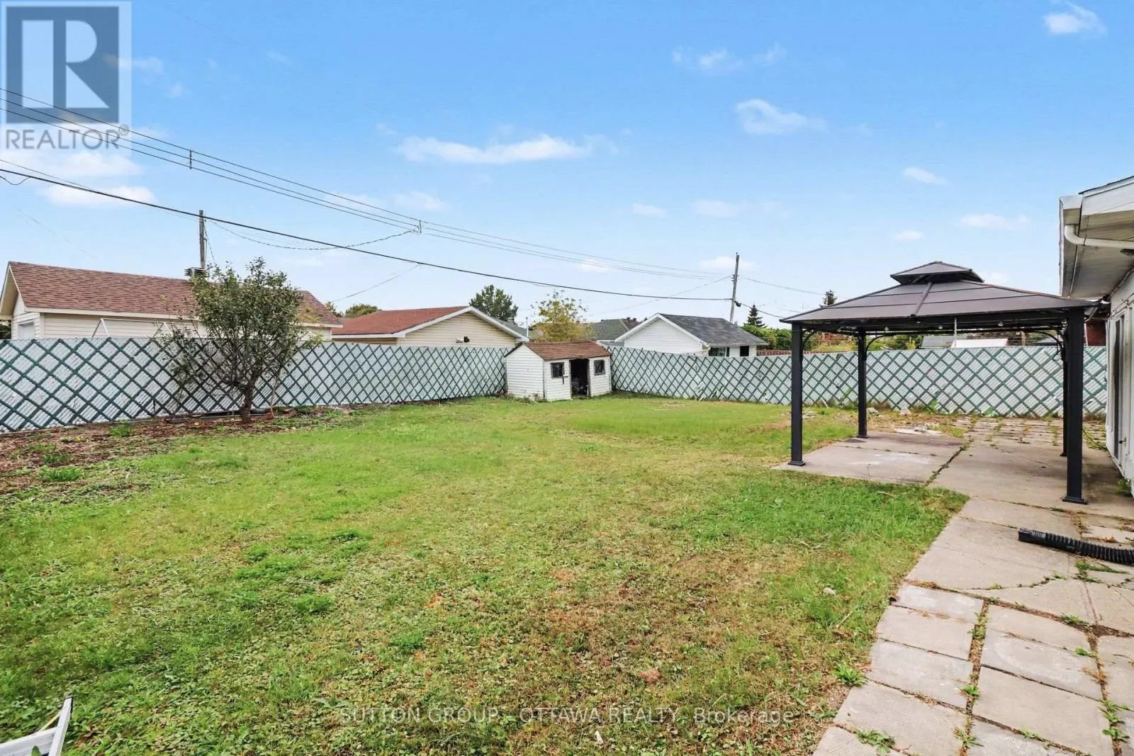 678 REJANE CRESCENT