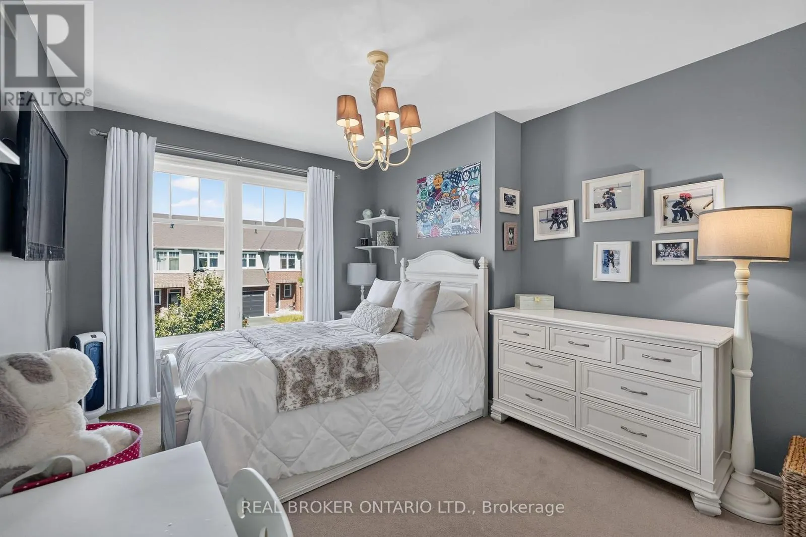 609 EGRET WAY