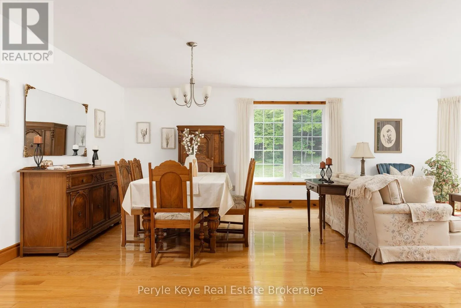200 EDGEMERE ROAD