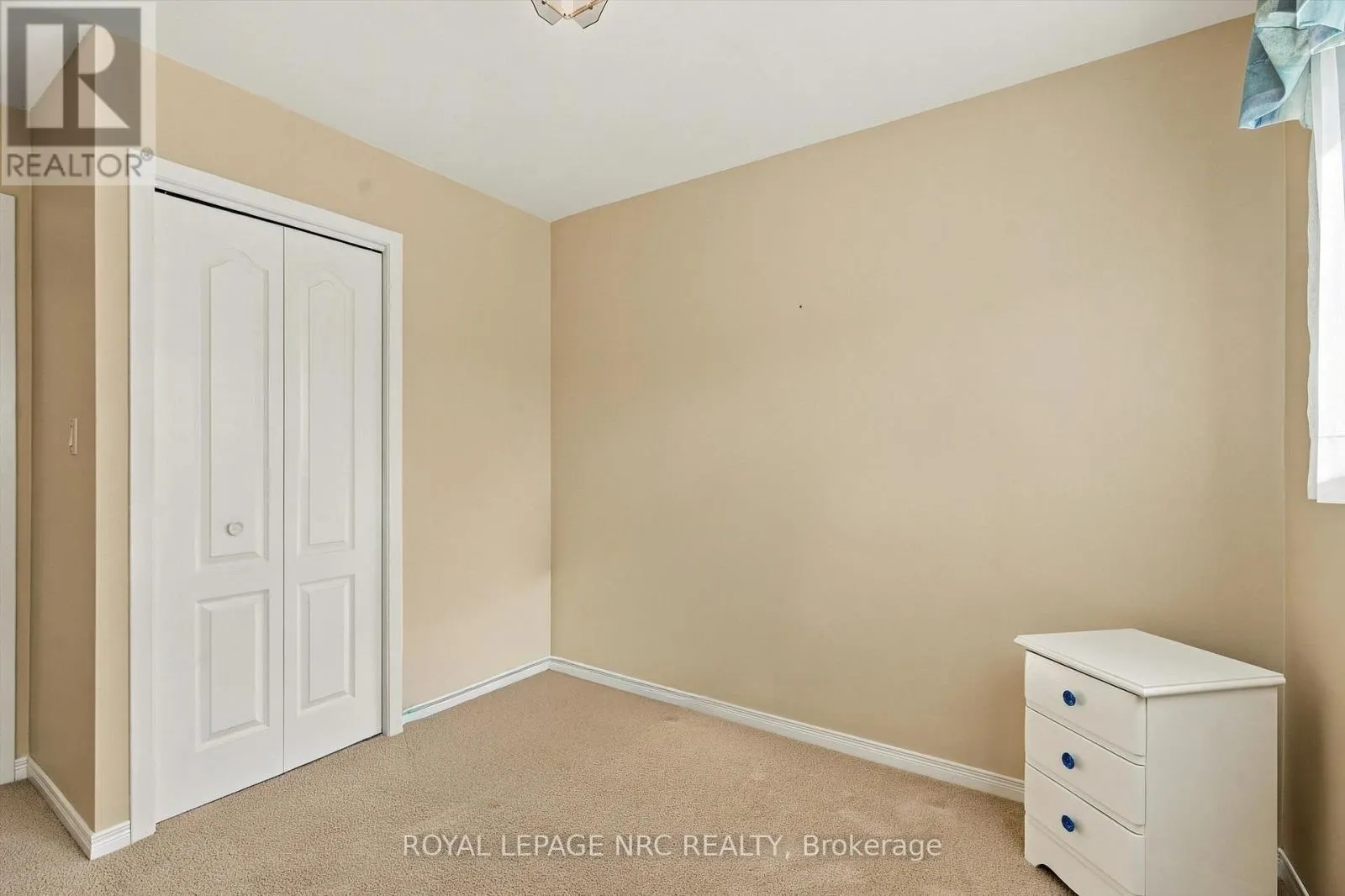 13 HARDWOOD GROVE
