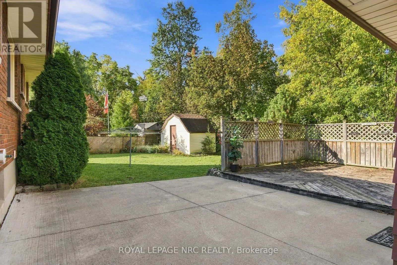 13 HARDWOOD GROVE