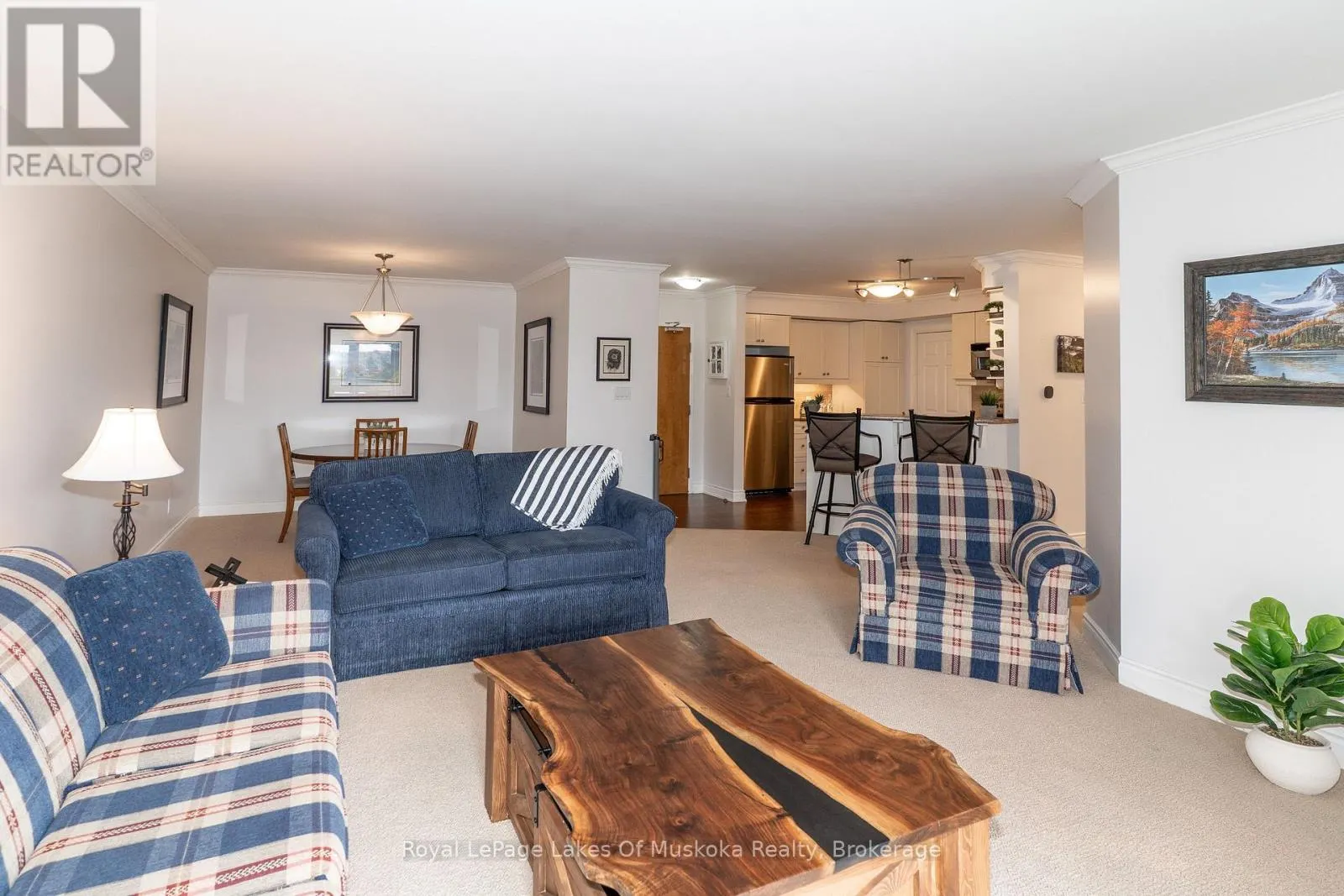 403 - 24 DAIRY LANE #403