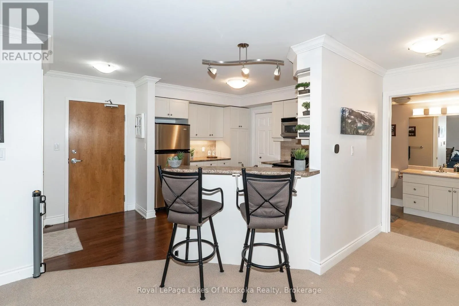 403 - 24 DAIRY LANE #403