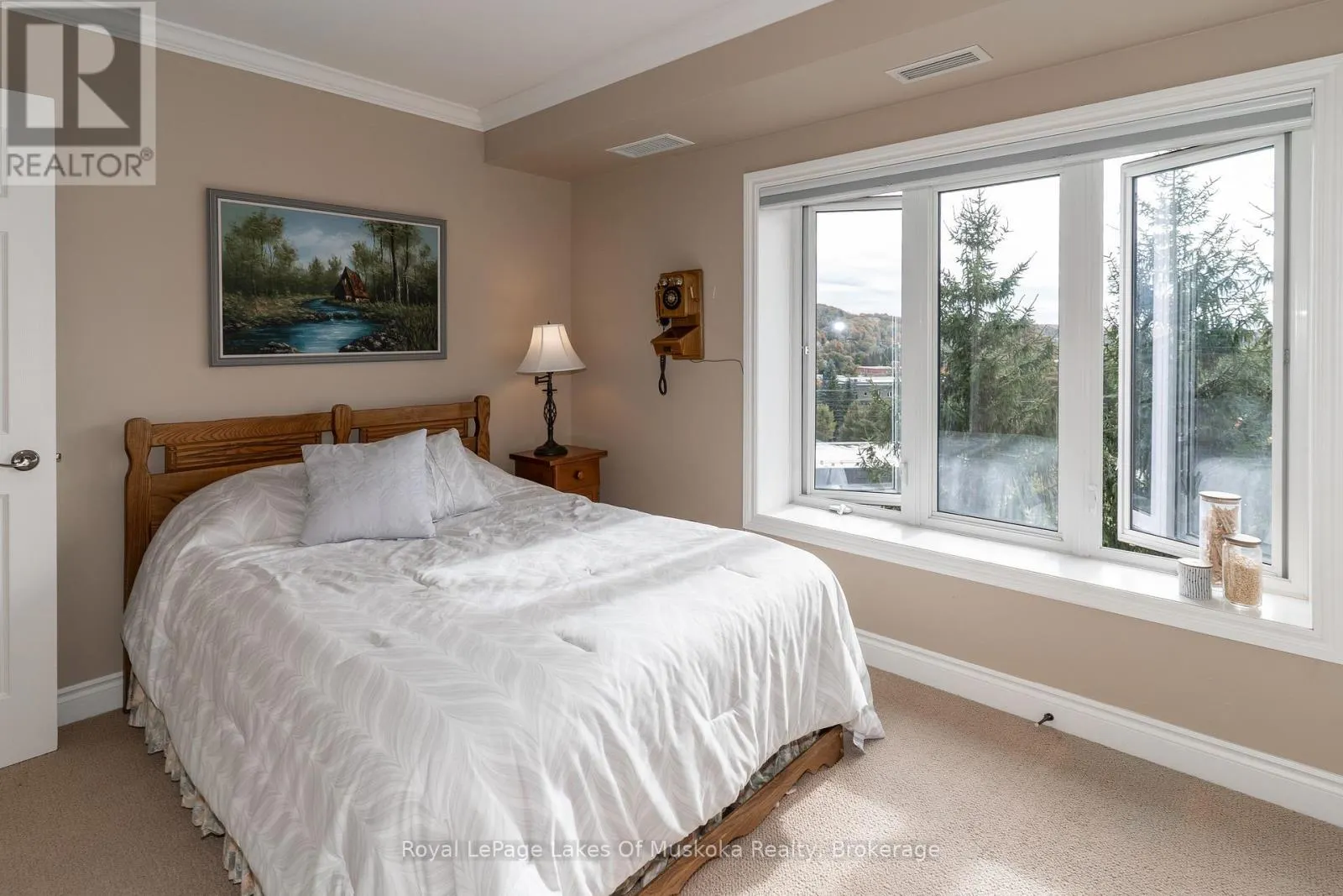 403 - 24 DAIRY LANE #403