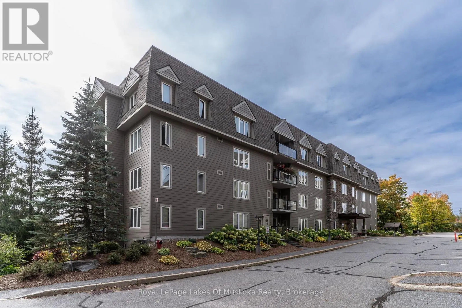 403 - 24 DAIRY LANE #403