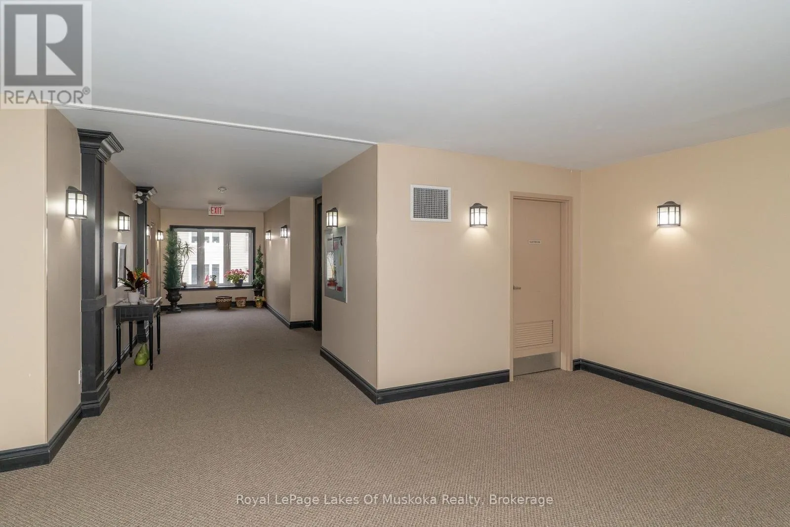 403 - 24 DAIRY LANE #403